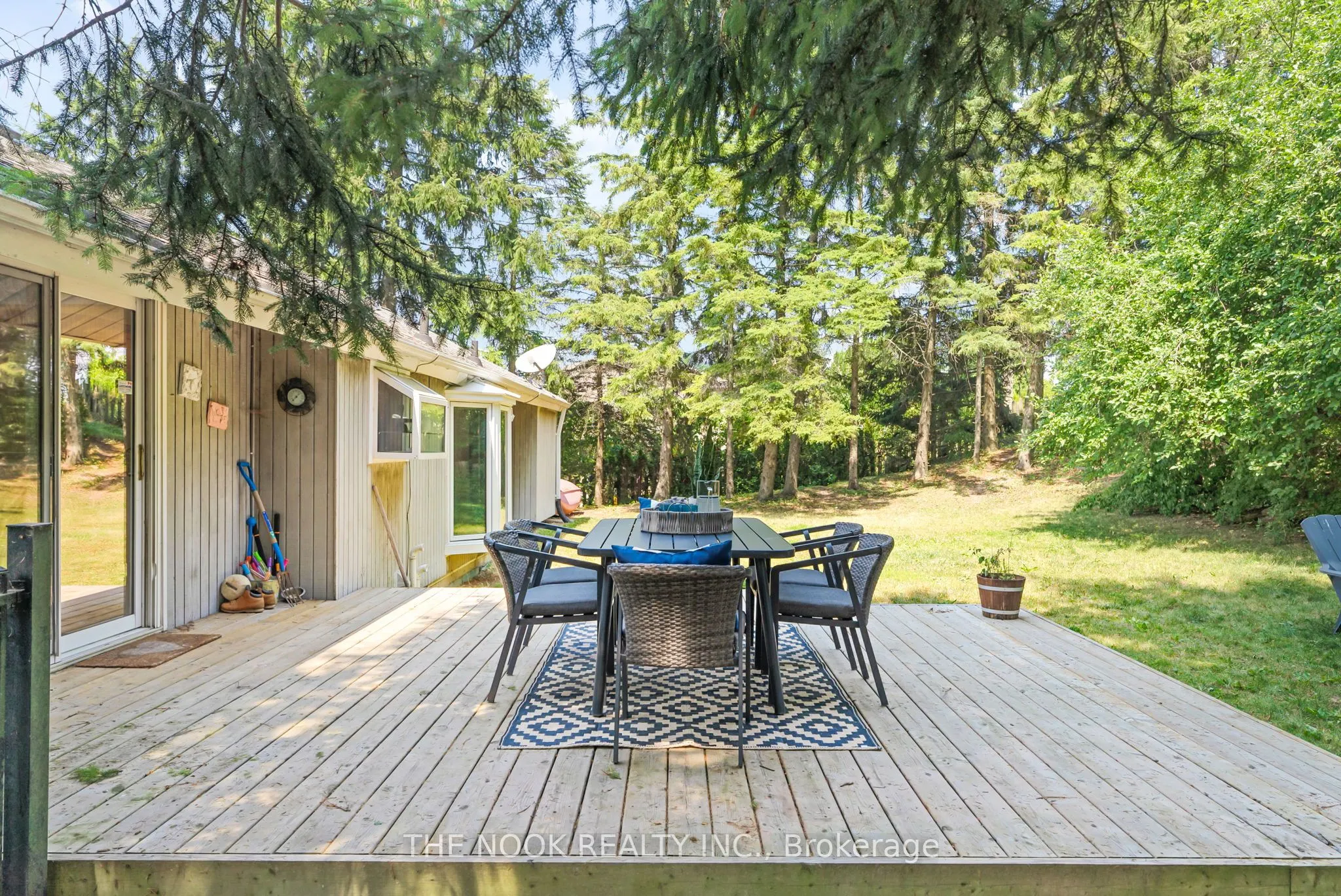 385 Fralicks Beach Road