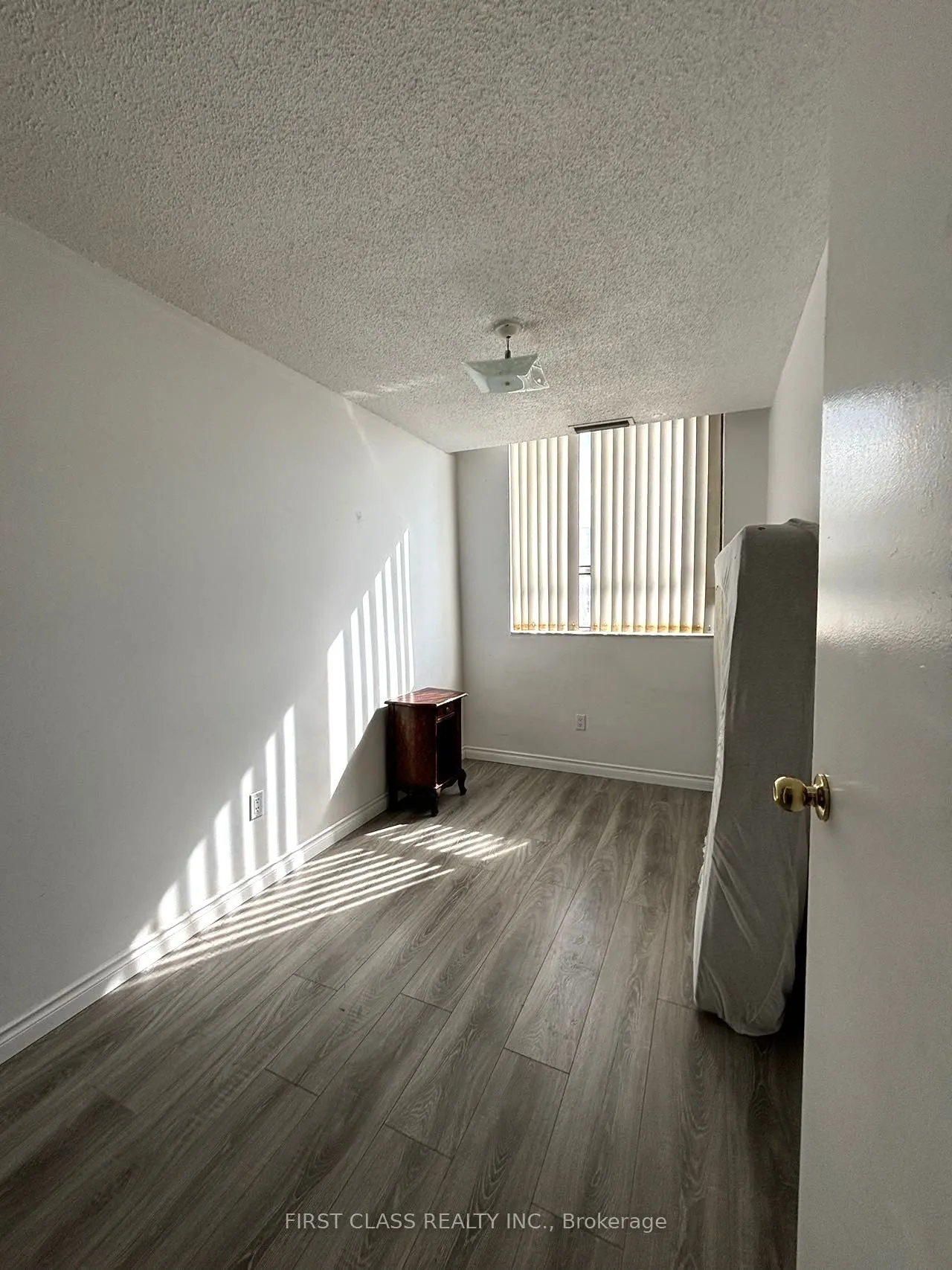 10 Stonehill Court, #1412