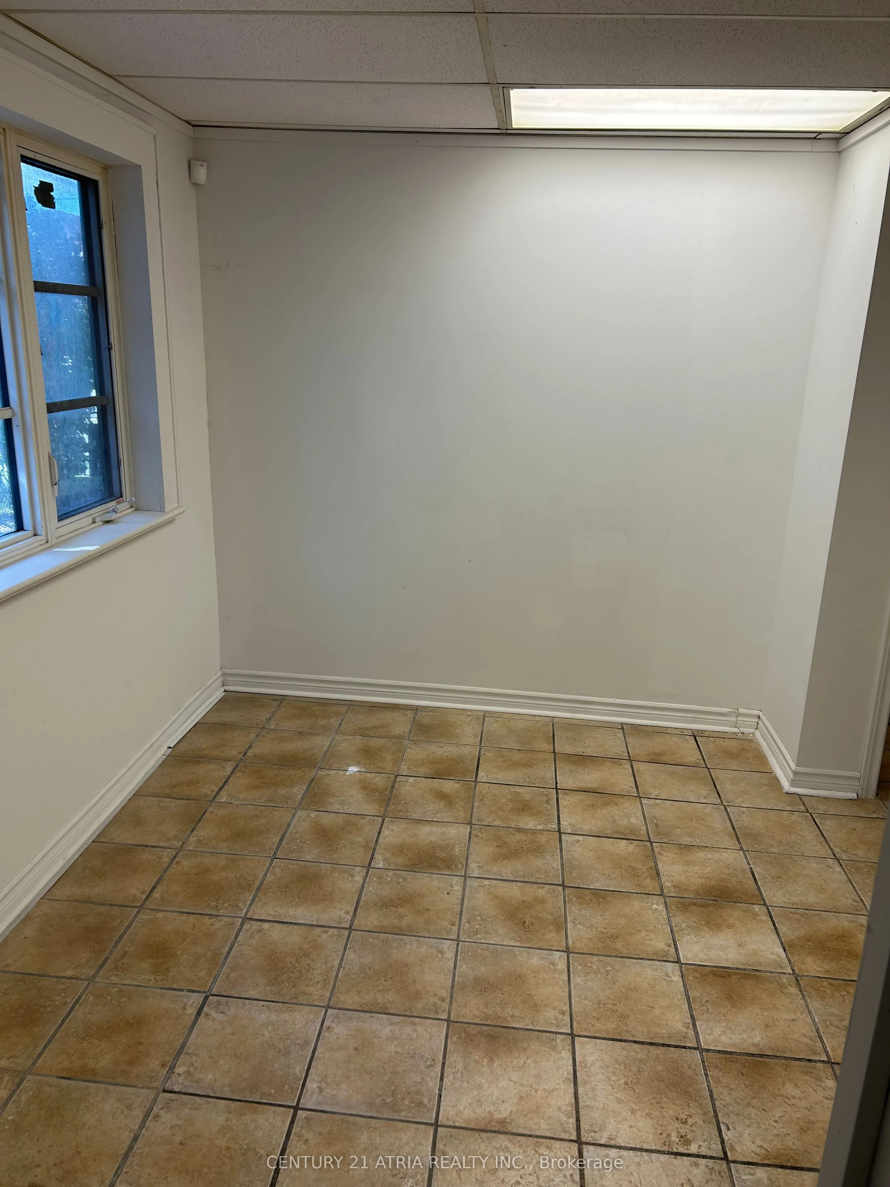 41 Bloor Street E