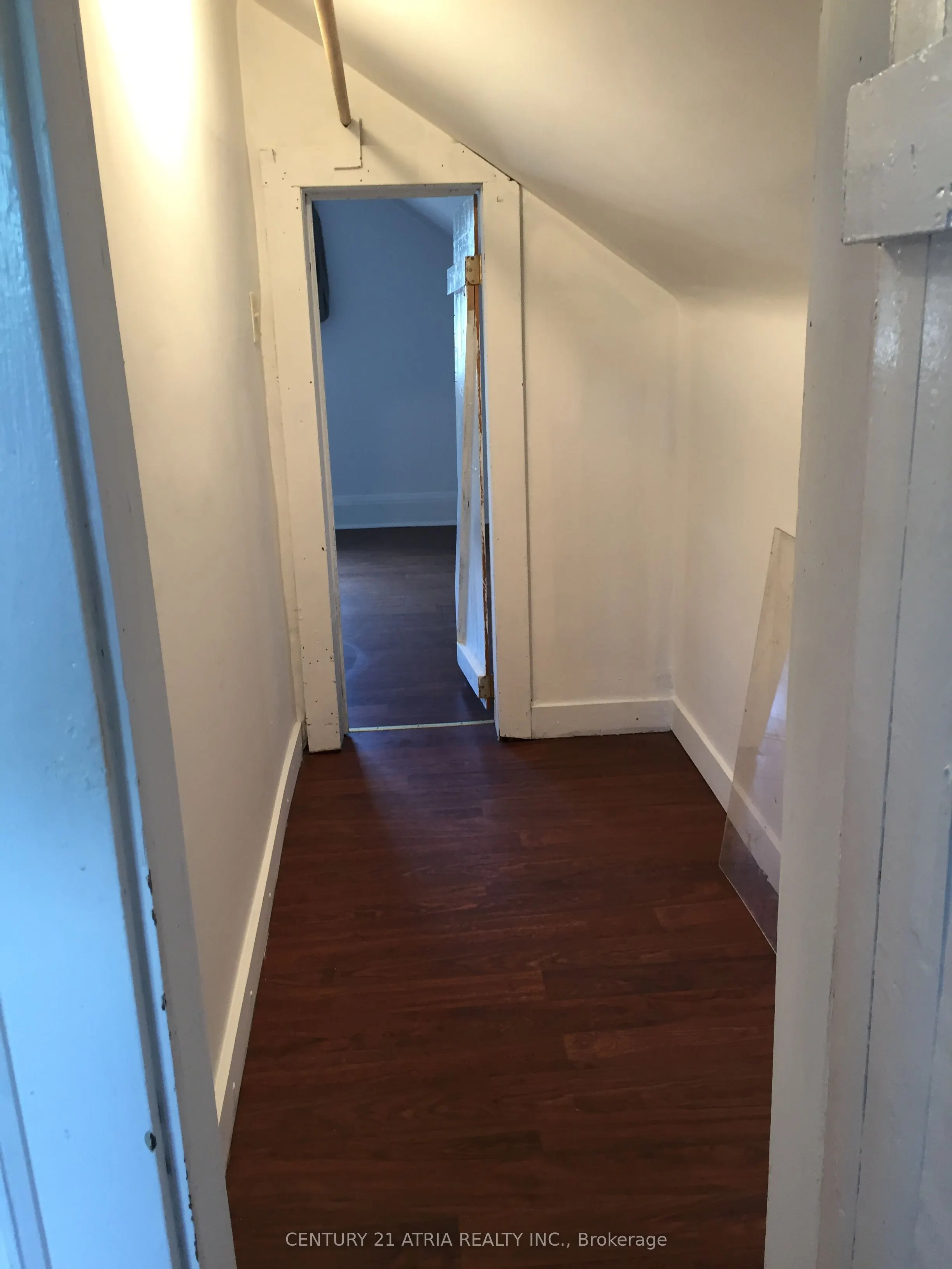 41 Bloor Street E