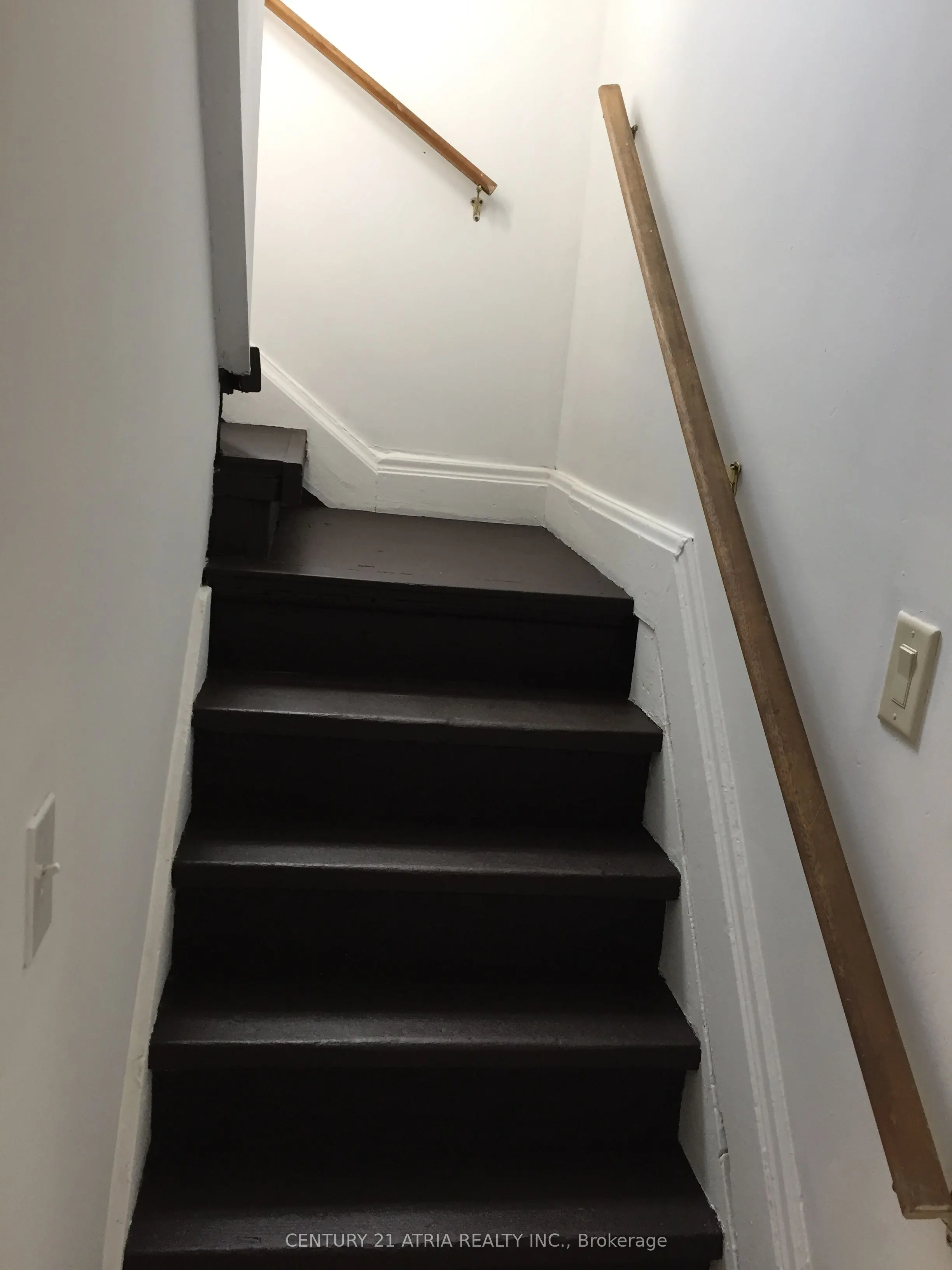 41 Bloor Street E