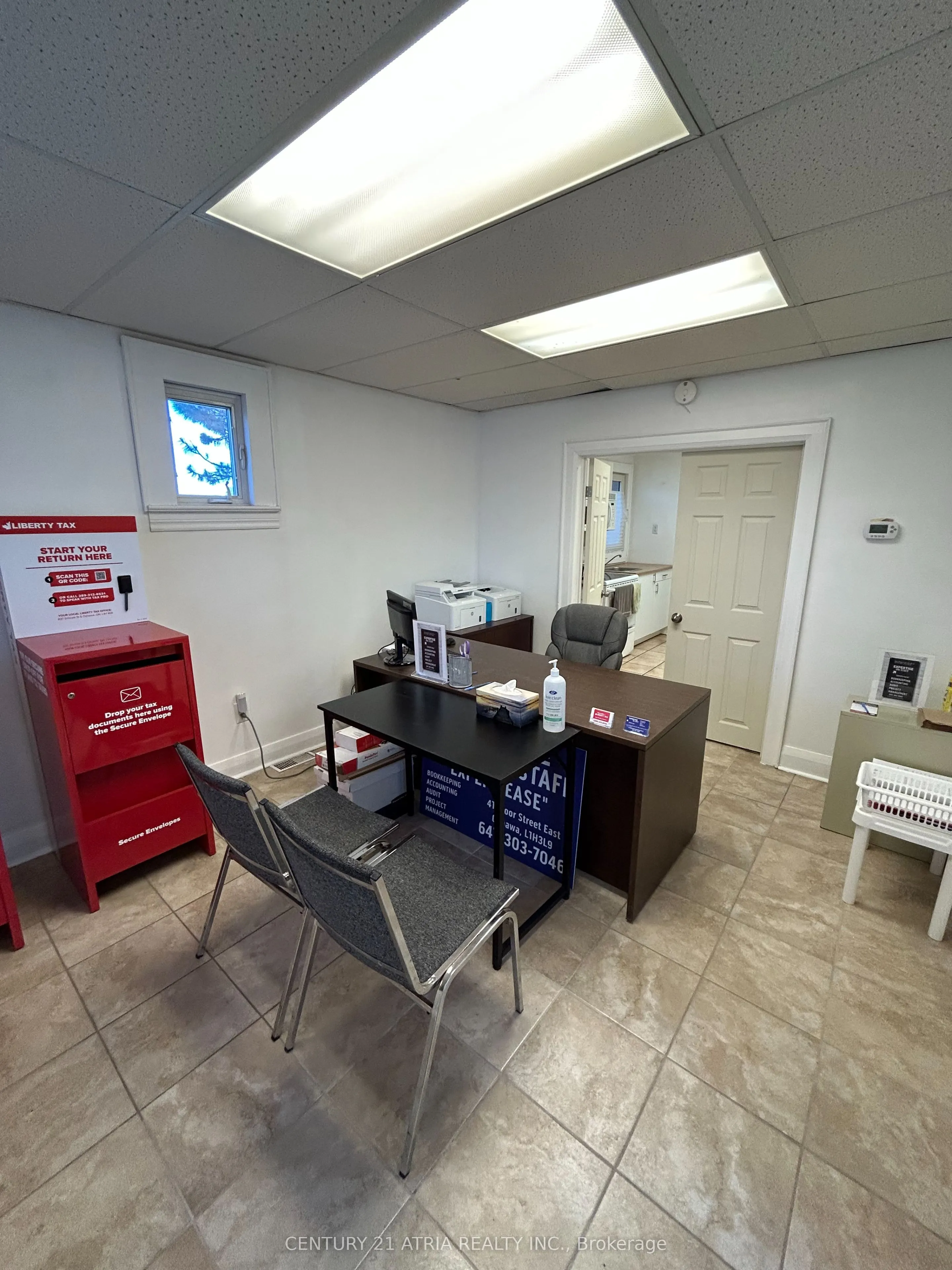 41 Bloor Street E