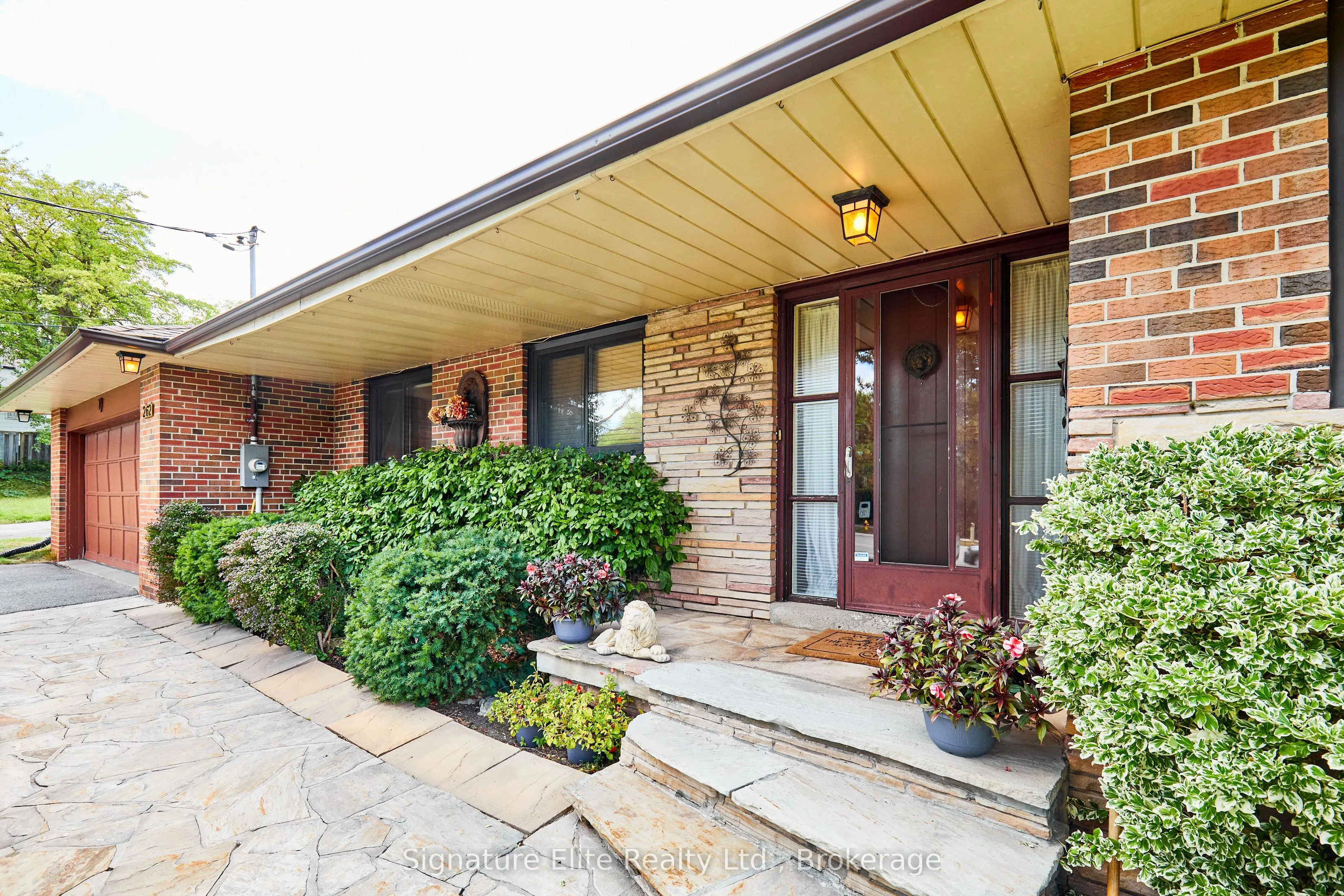 262 Bellamy Road N