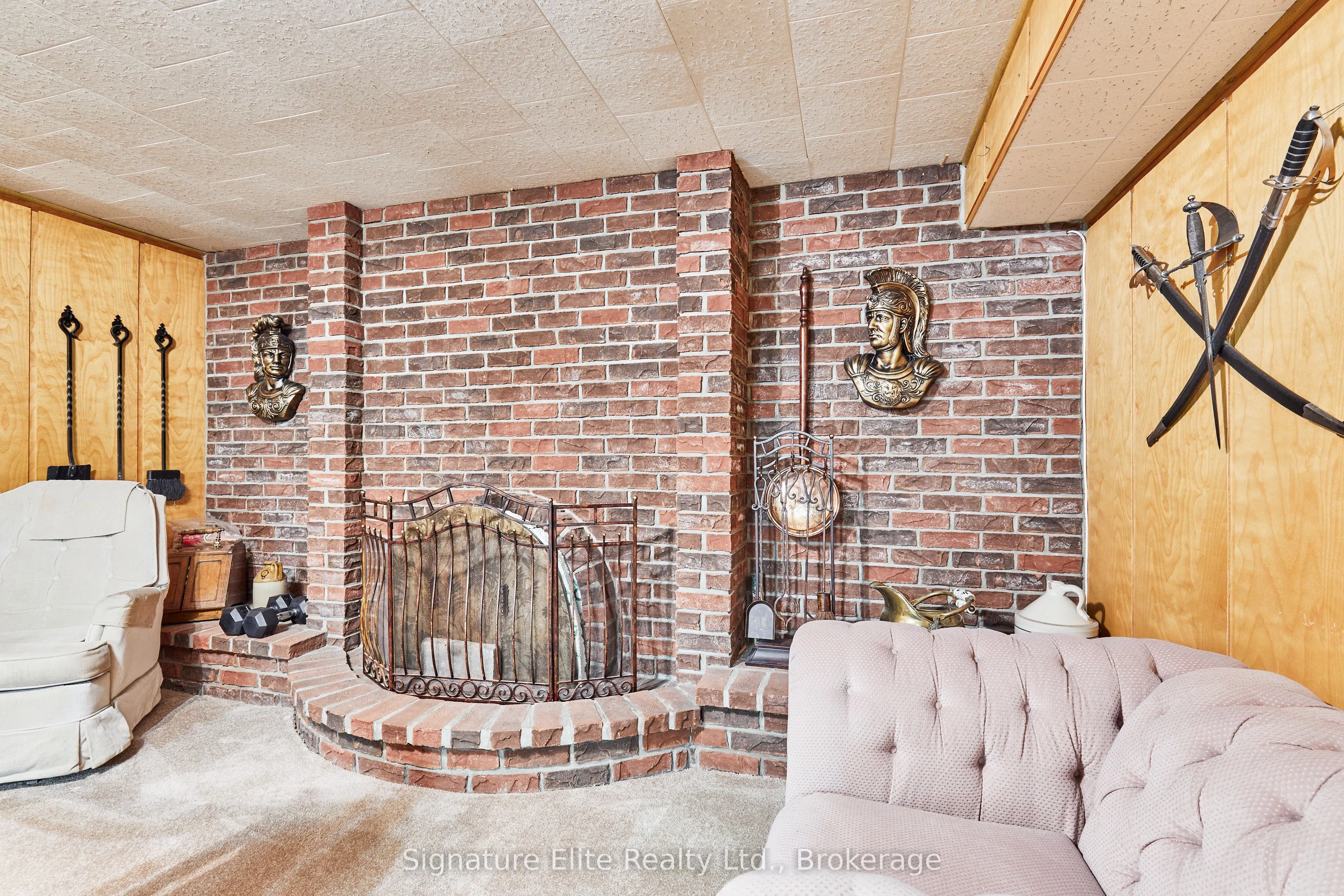 262 Bellamy Road N