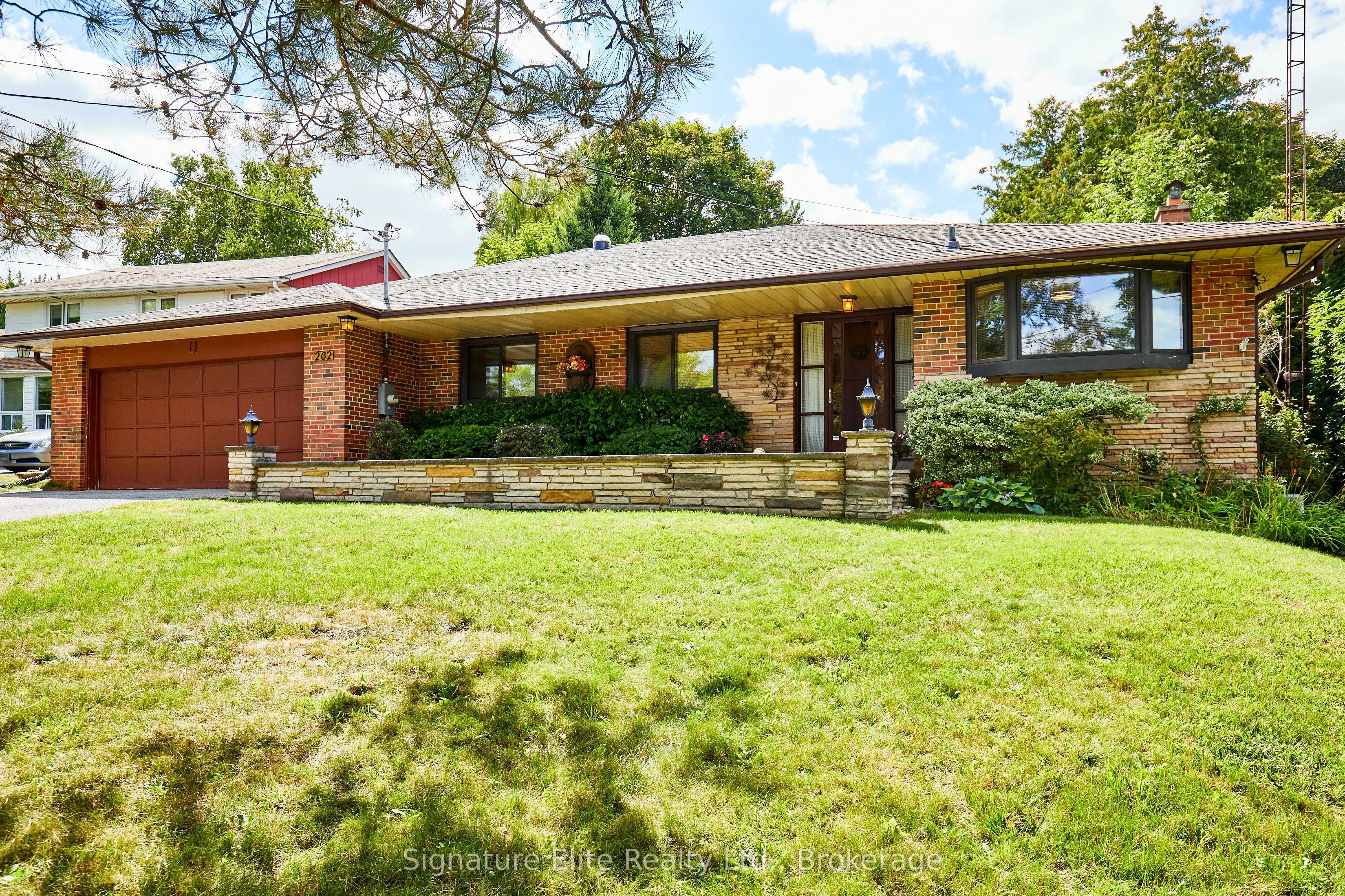 262 Bellamy Road N