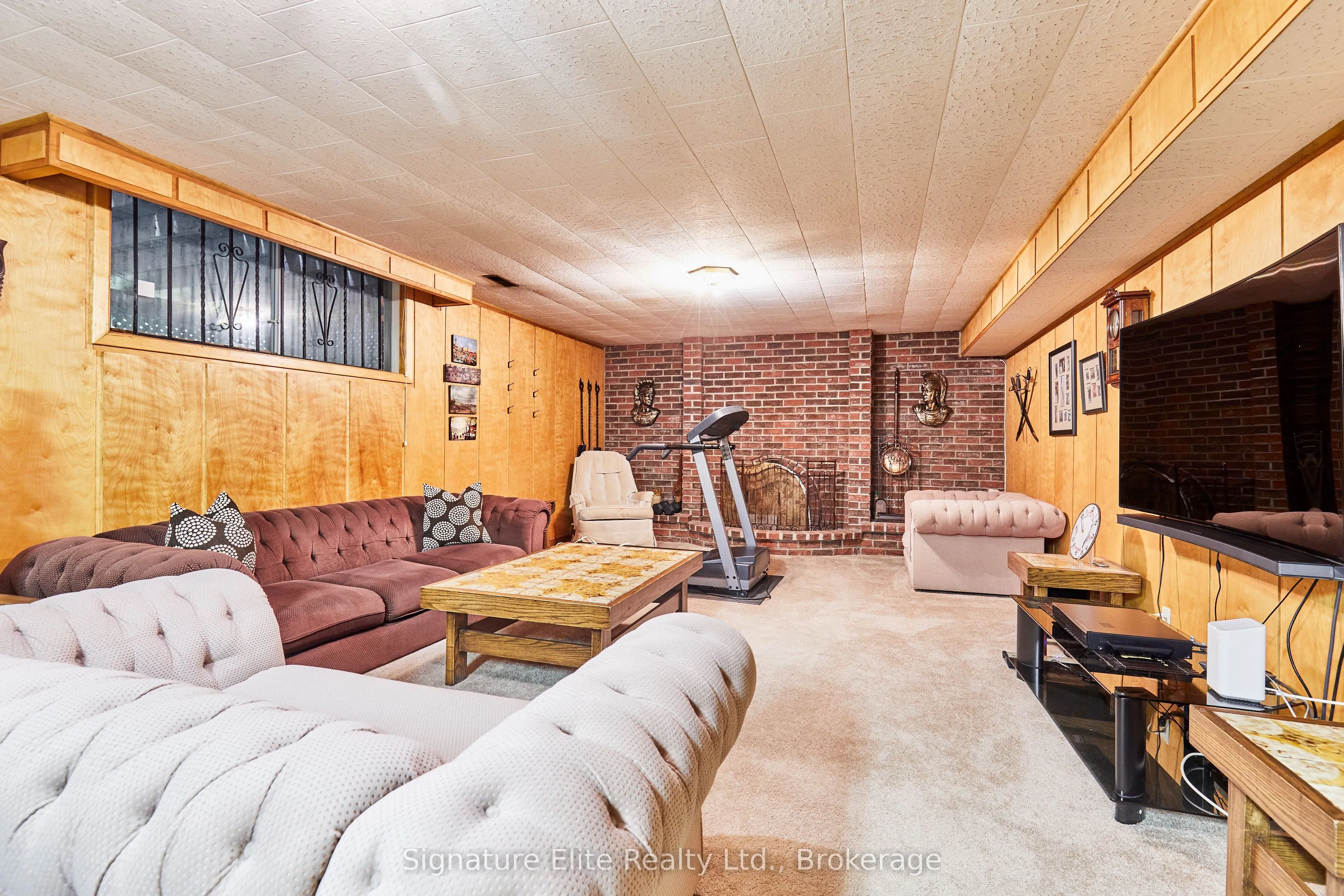 262 Bellamy Road N