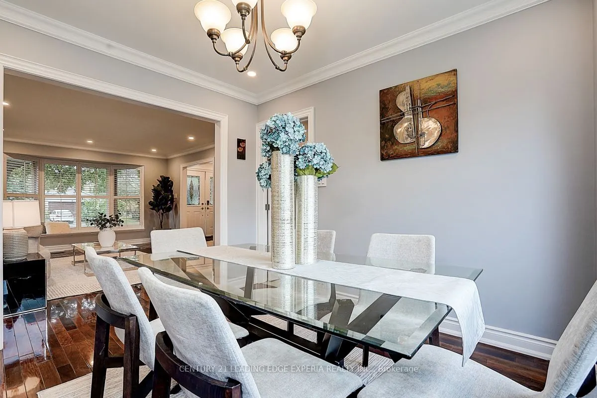 108 Collingsbrook Boulevard