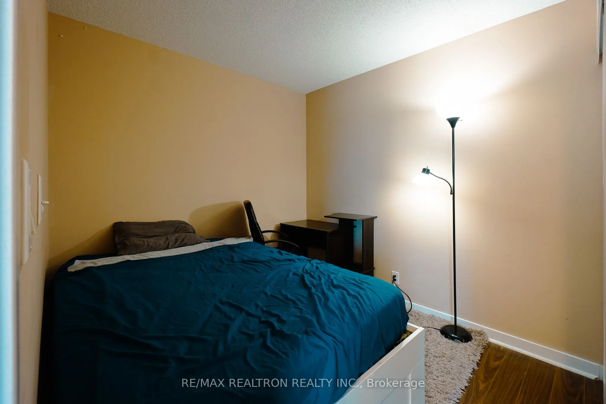 38 Lee Centre Drive, #915