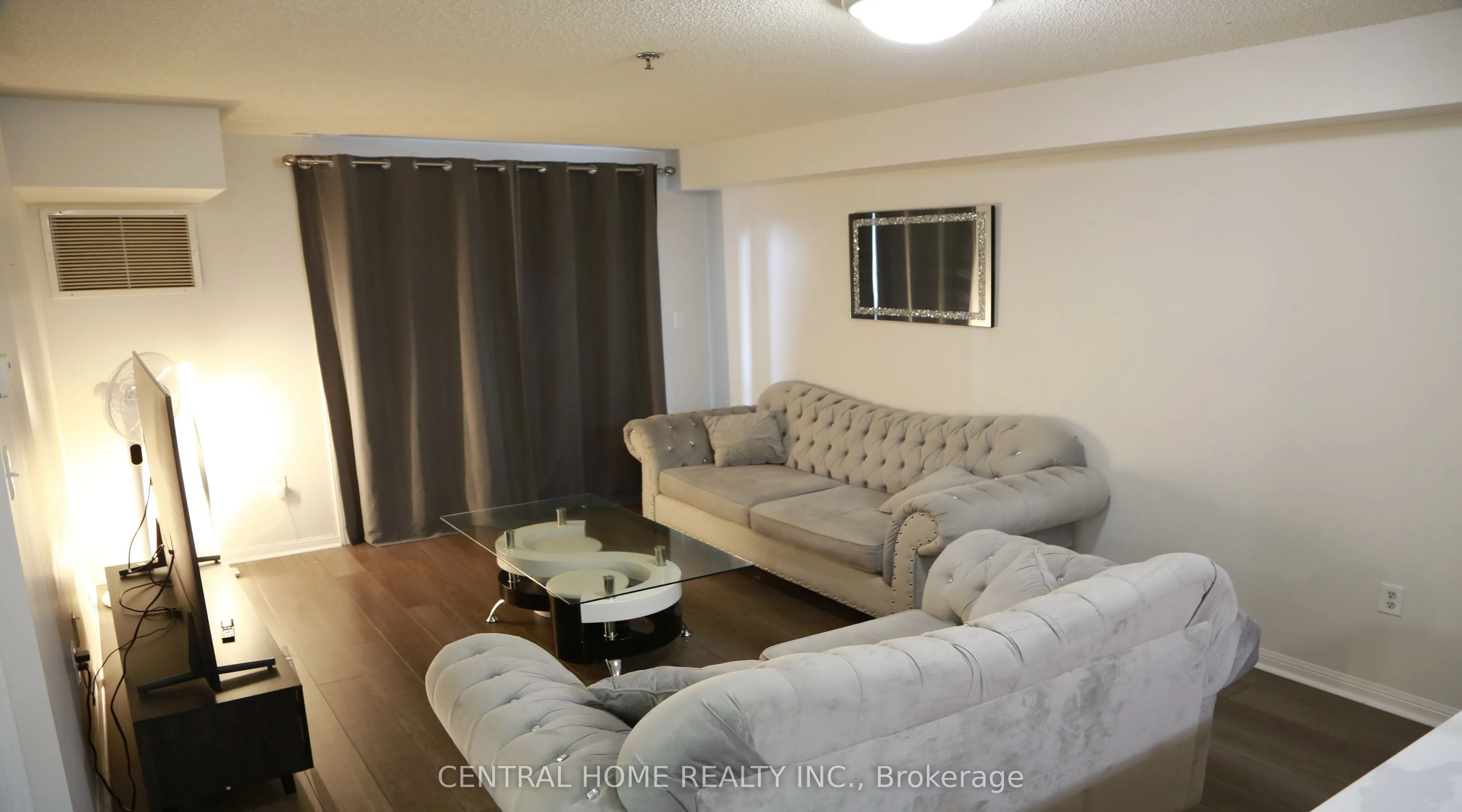 5225 Finch Avenue, #329