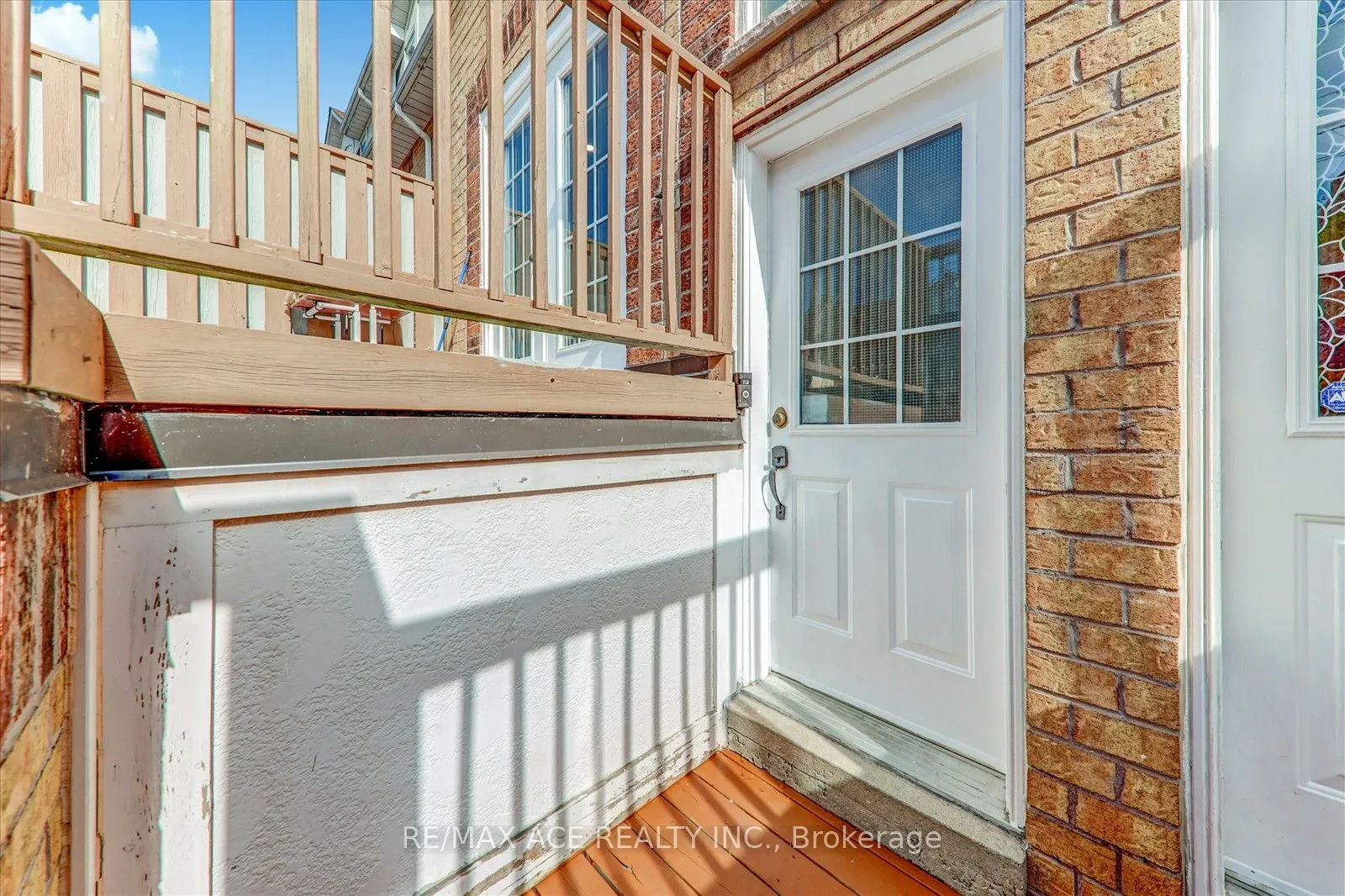 2 Hedge End Road, #102