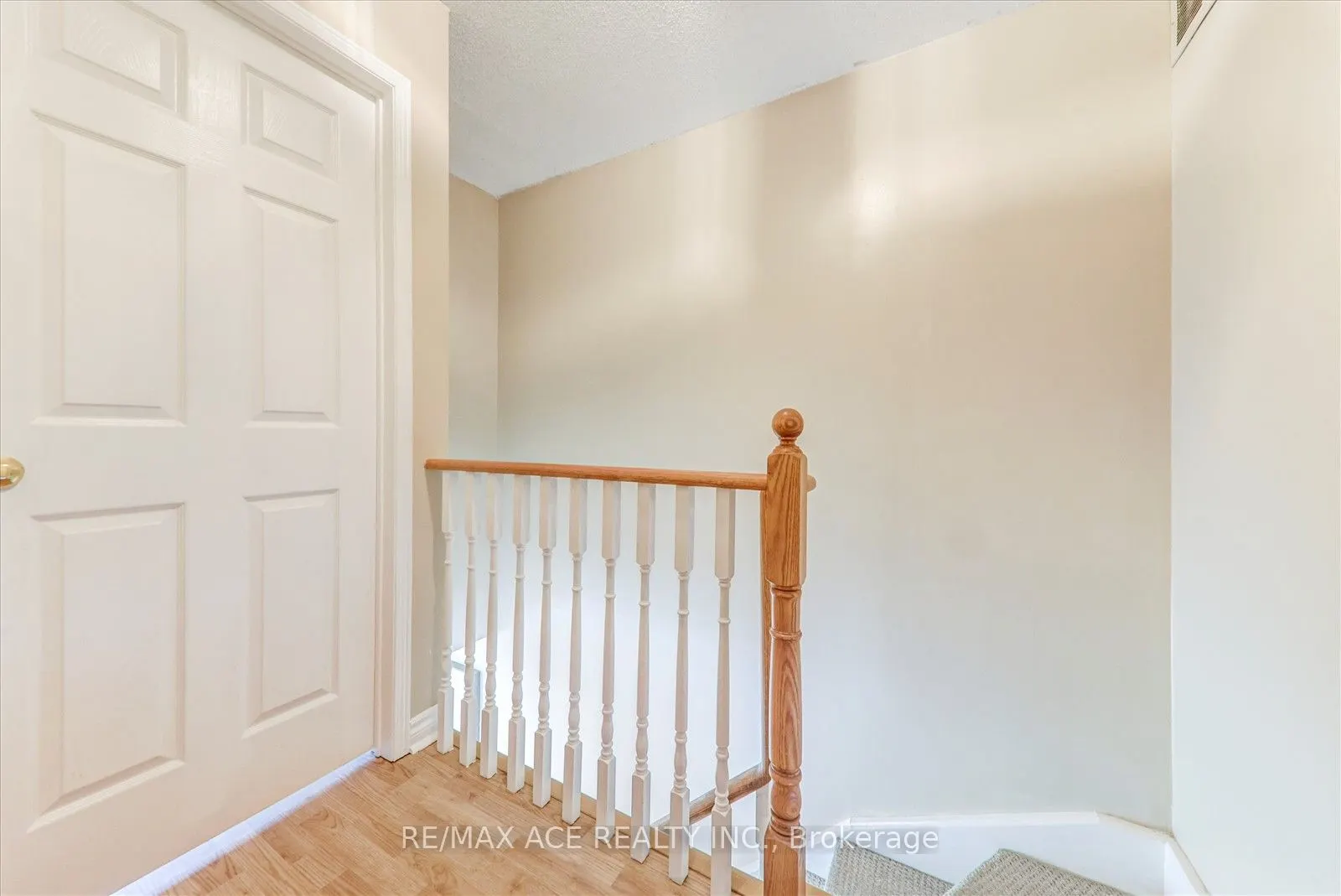 2 Hedge End Road, #102