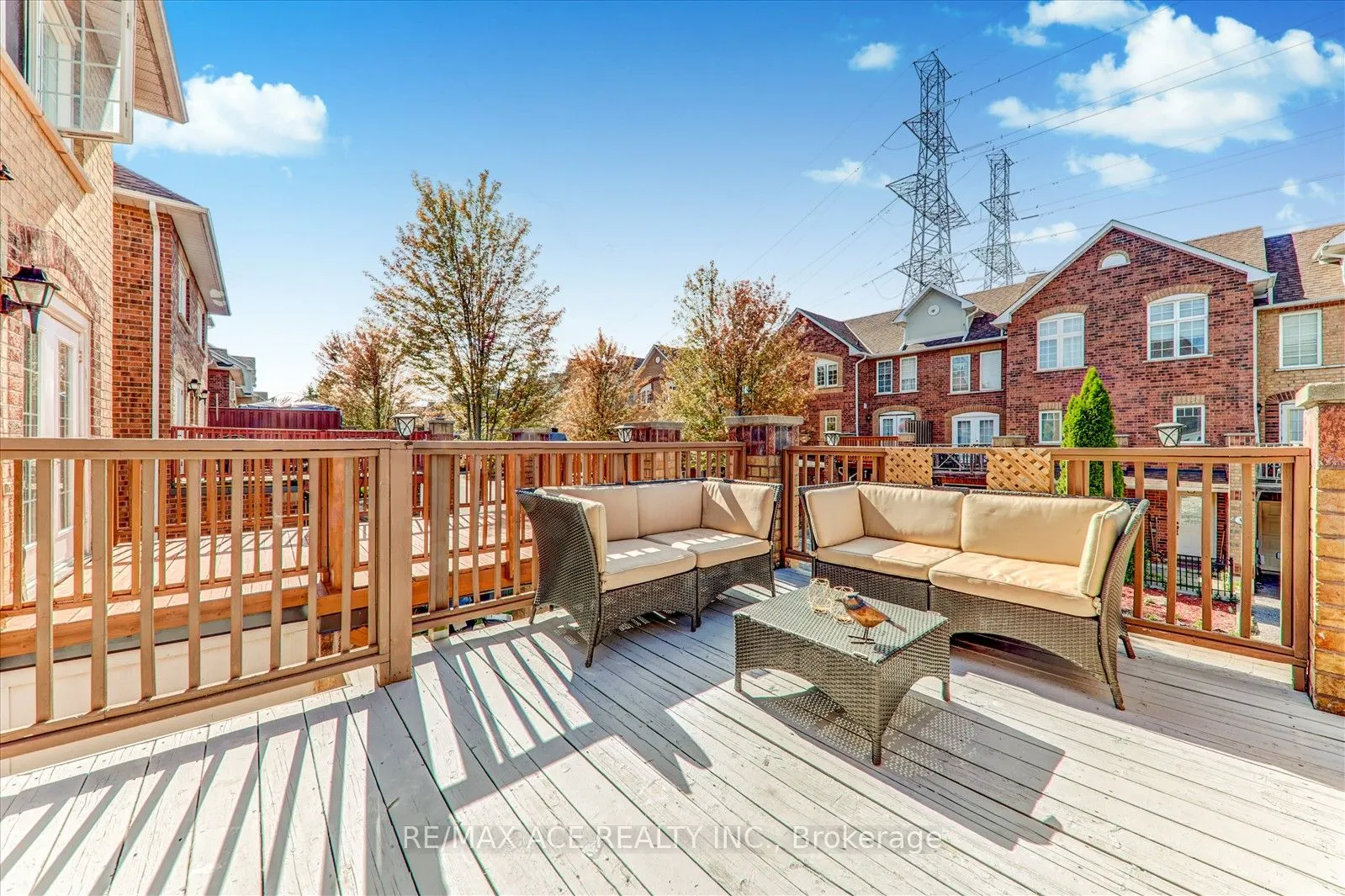 2 Hedge End Road, #102