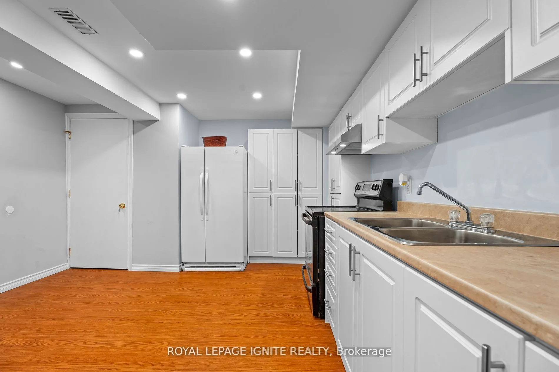 14 Marriner Crescent, #Bsmt