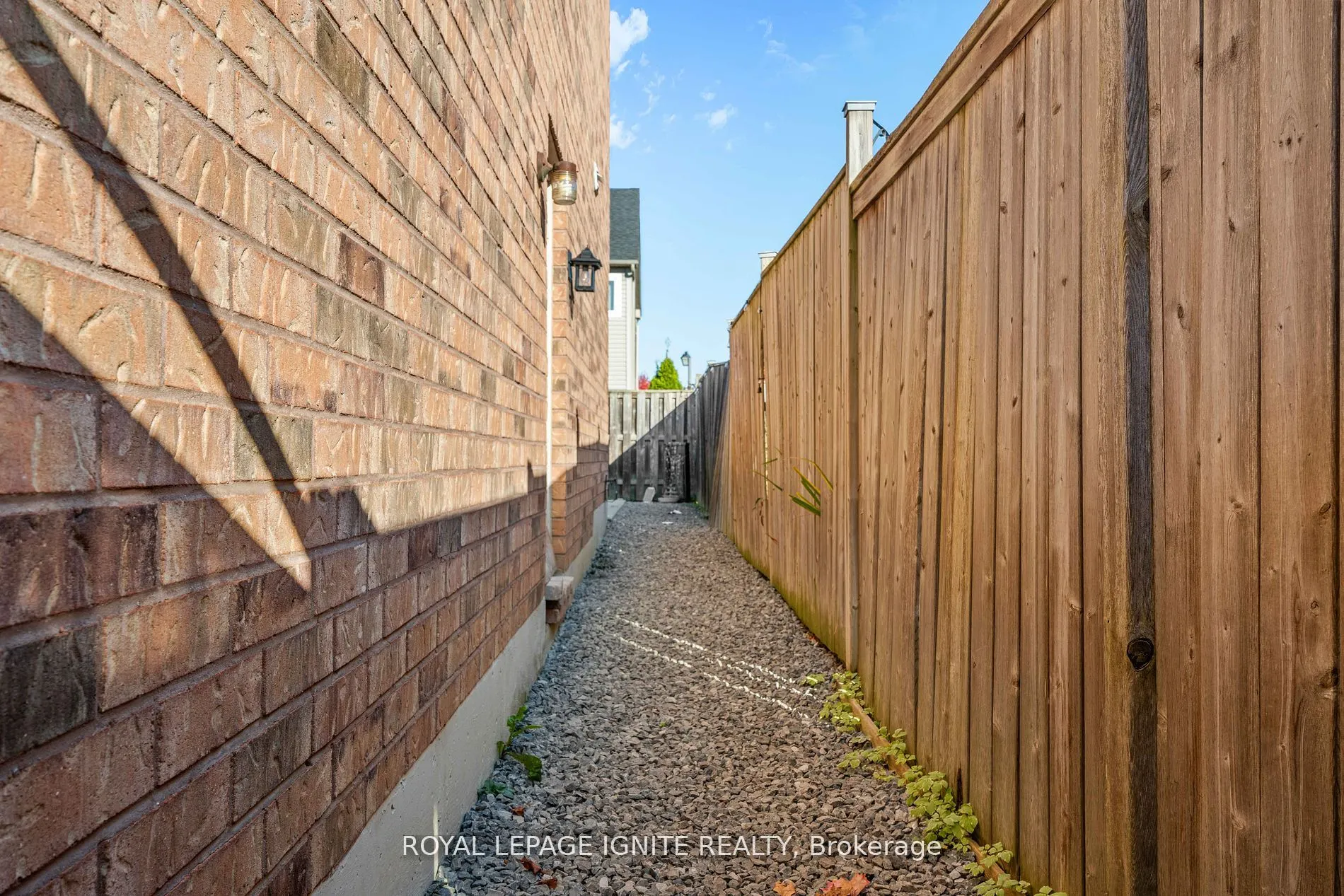 14 Marriner Crescent, #Bsmt