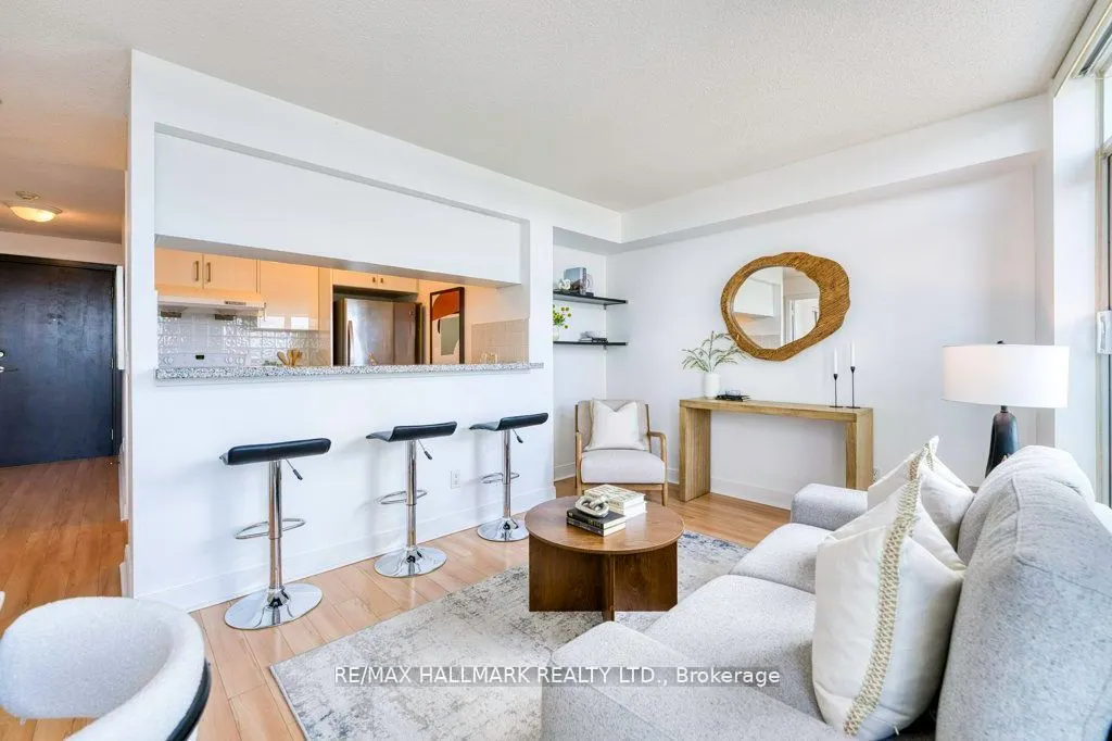 238 Bonis Avenue, #1123