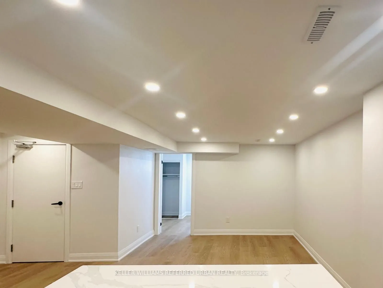 906 Marinet Crescent, #BSMT
