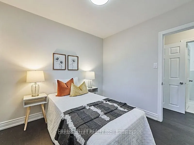 24 Gable Place, #Main