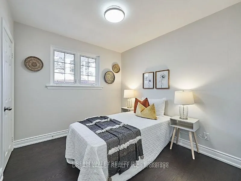 24 Gable Place, #Main