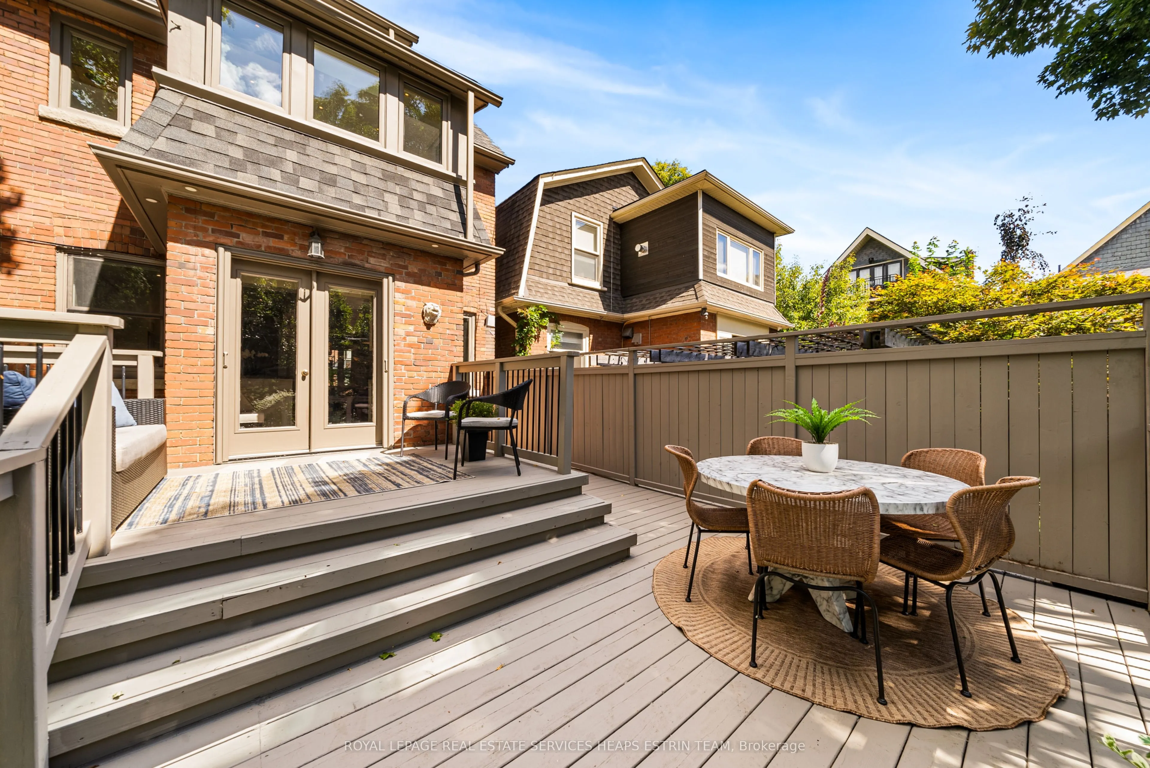 3 Hurndale Avenue