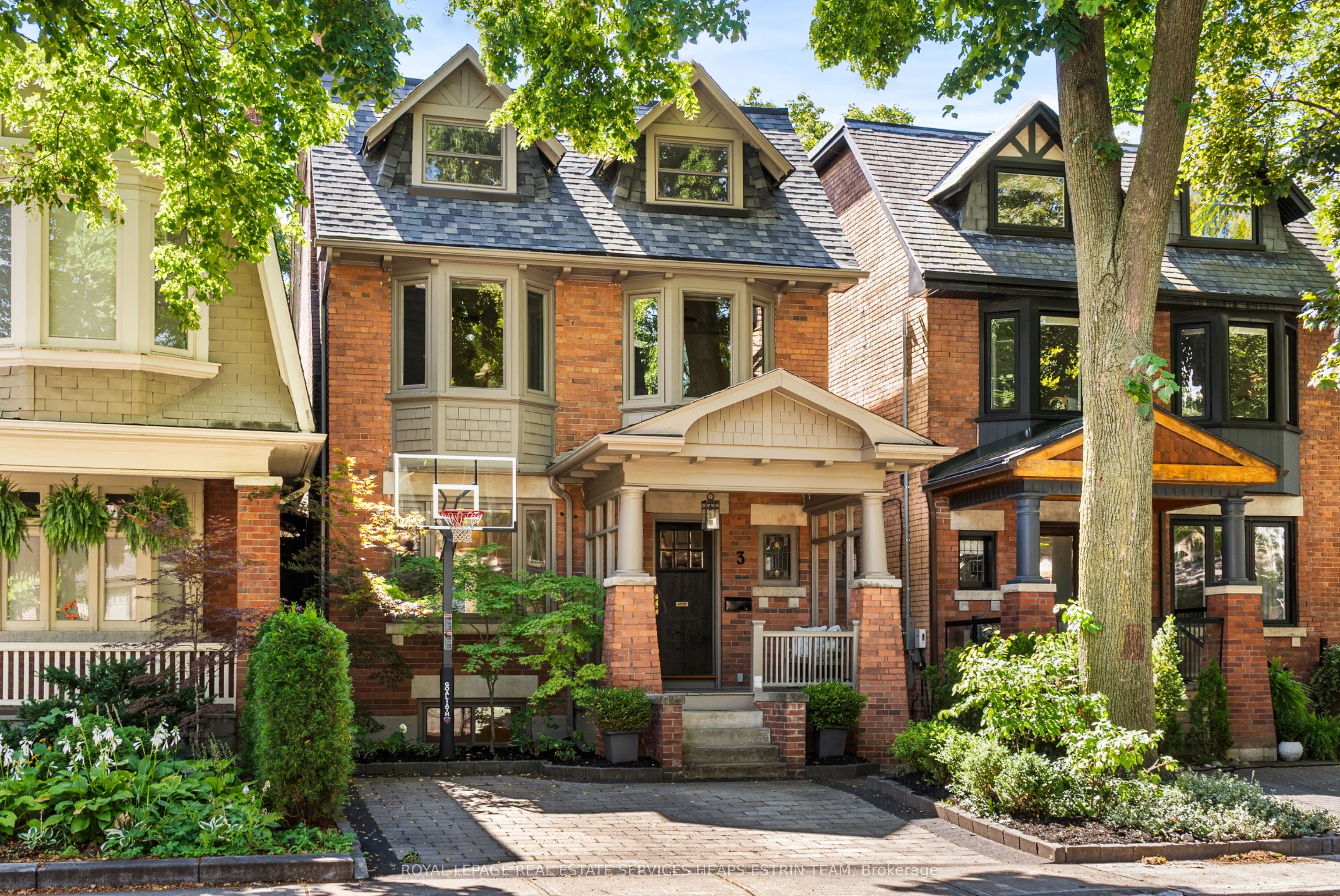 3 Hurndale Avenue
