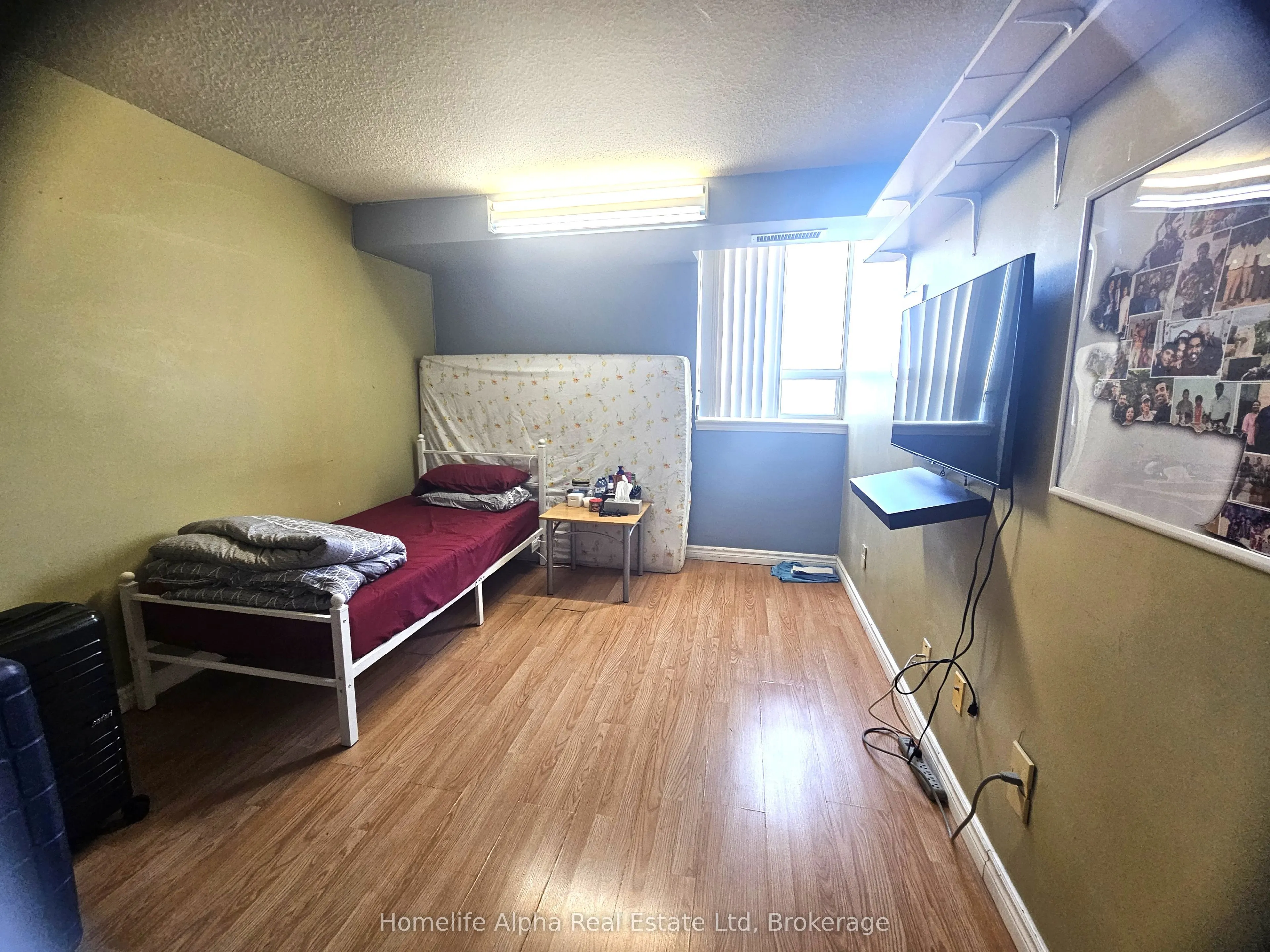 2460 Eglinton Avenue, #706
