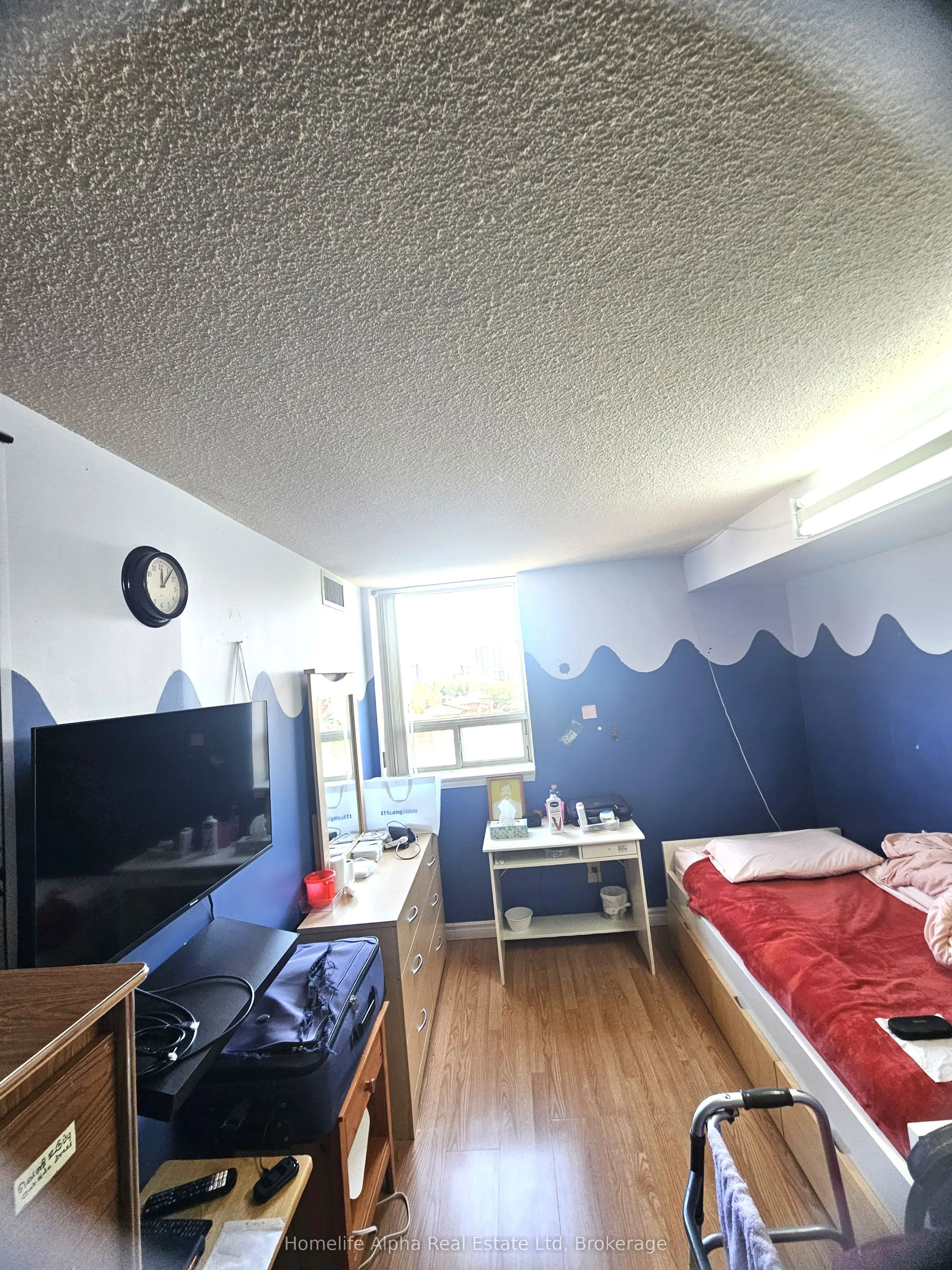 2460 Eglinton Avenue, #706