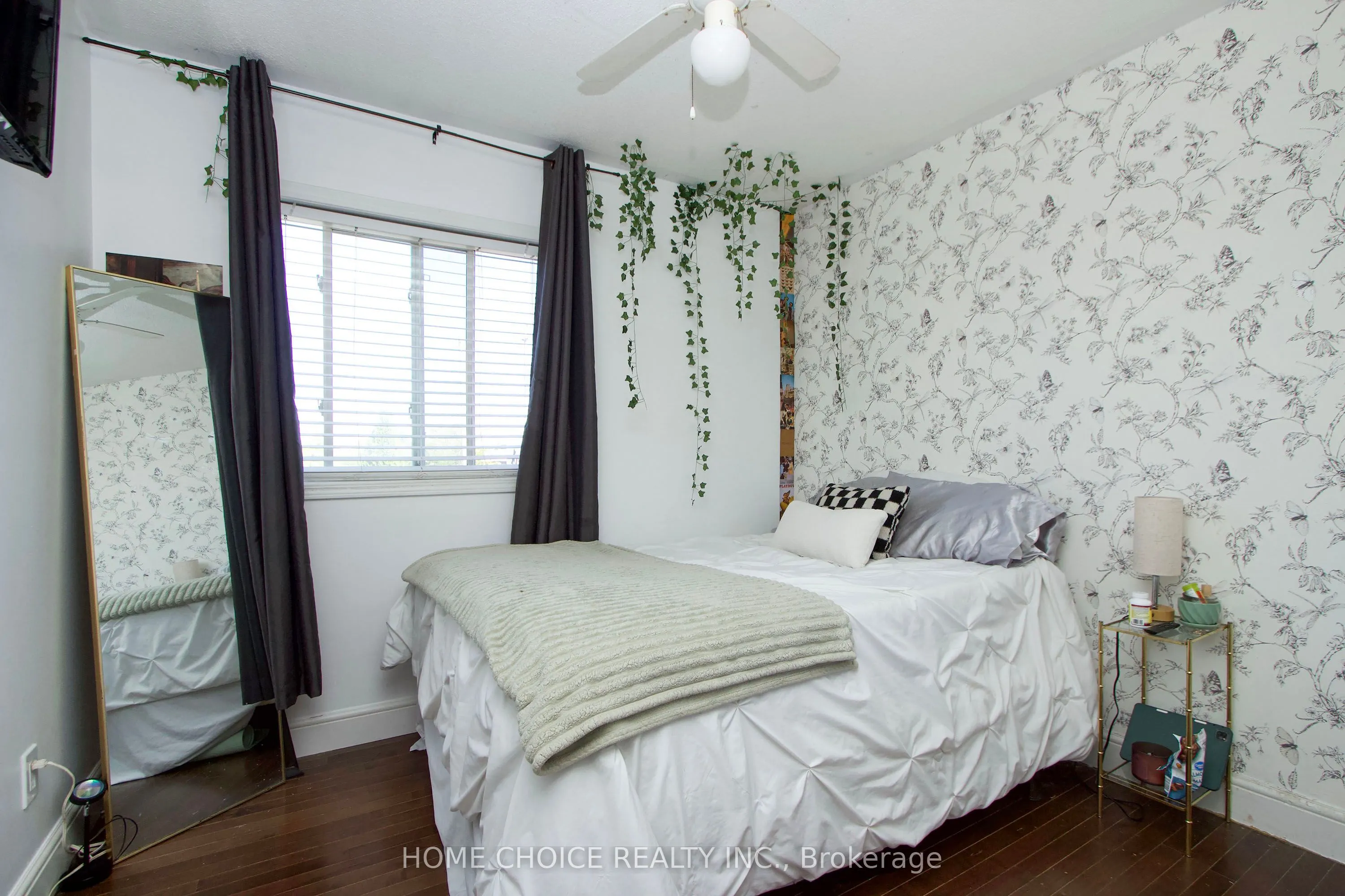 56 Ivory Court