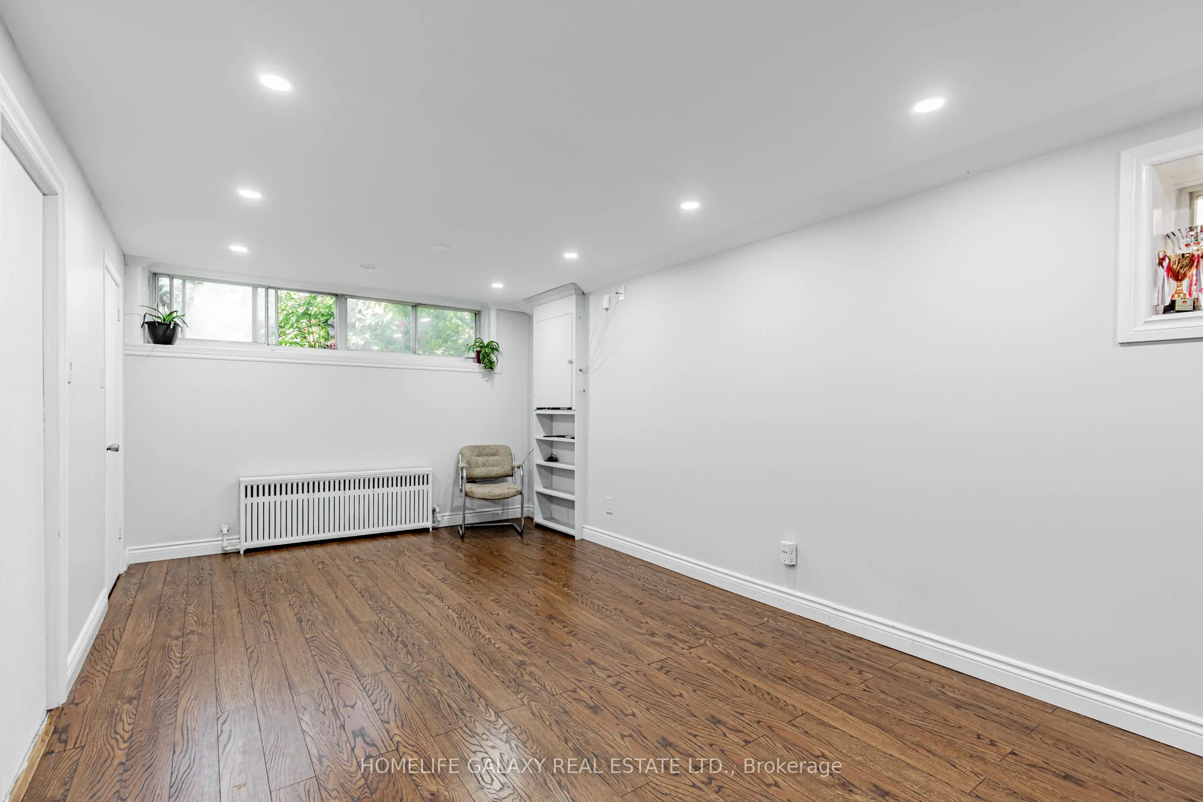 43 Larkhall Avenue