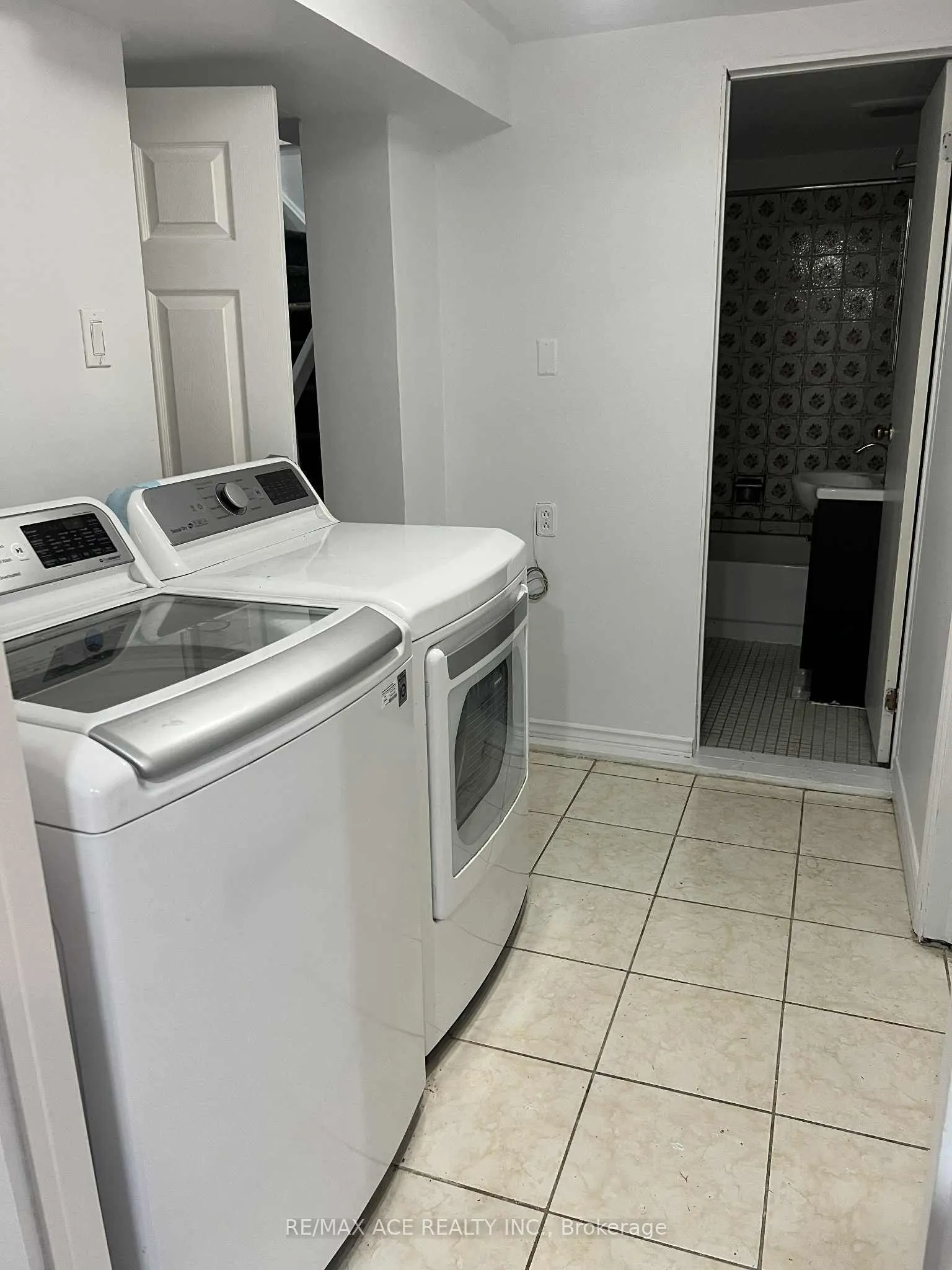 137 Janray Drive, #Bsmt