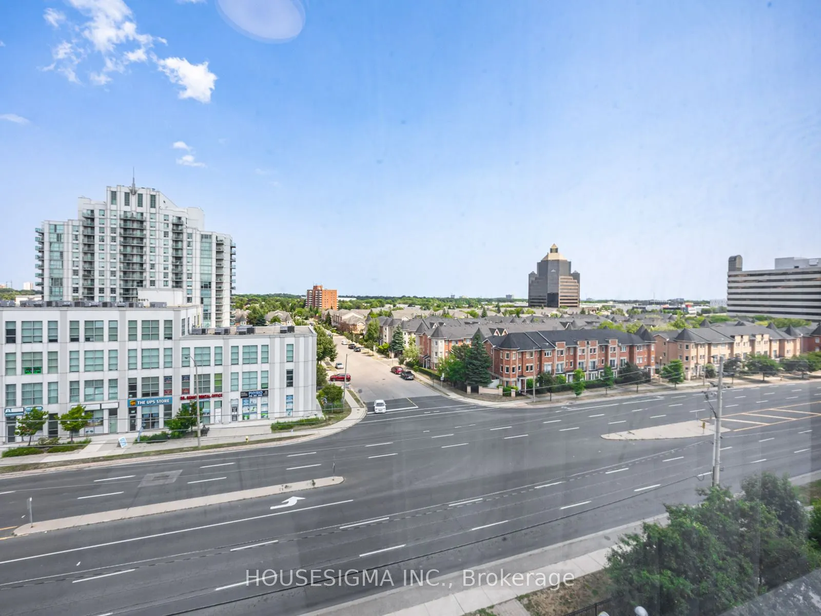 39 Kimbercroft Court, #703