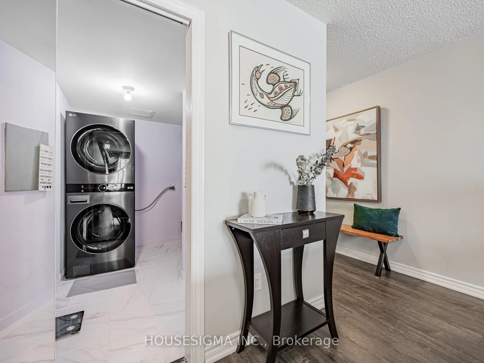 39 Kimbercroft Court, #703