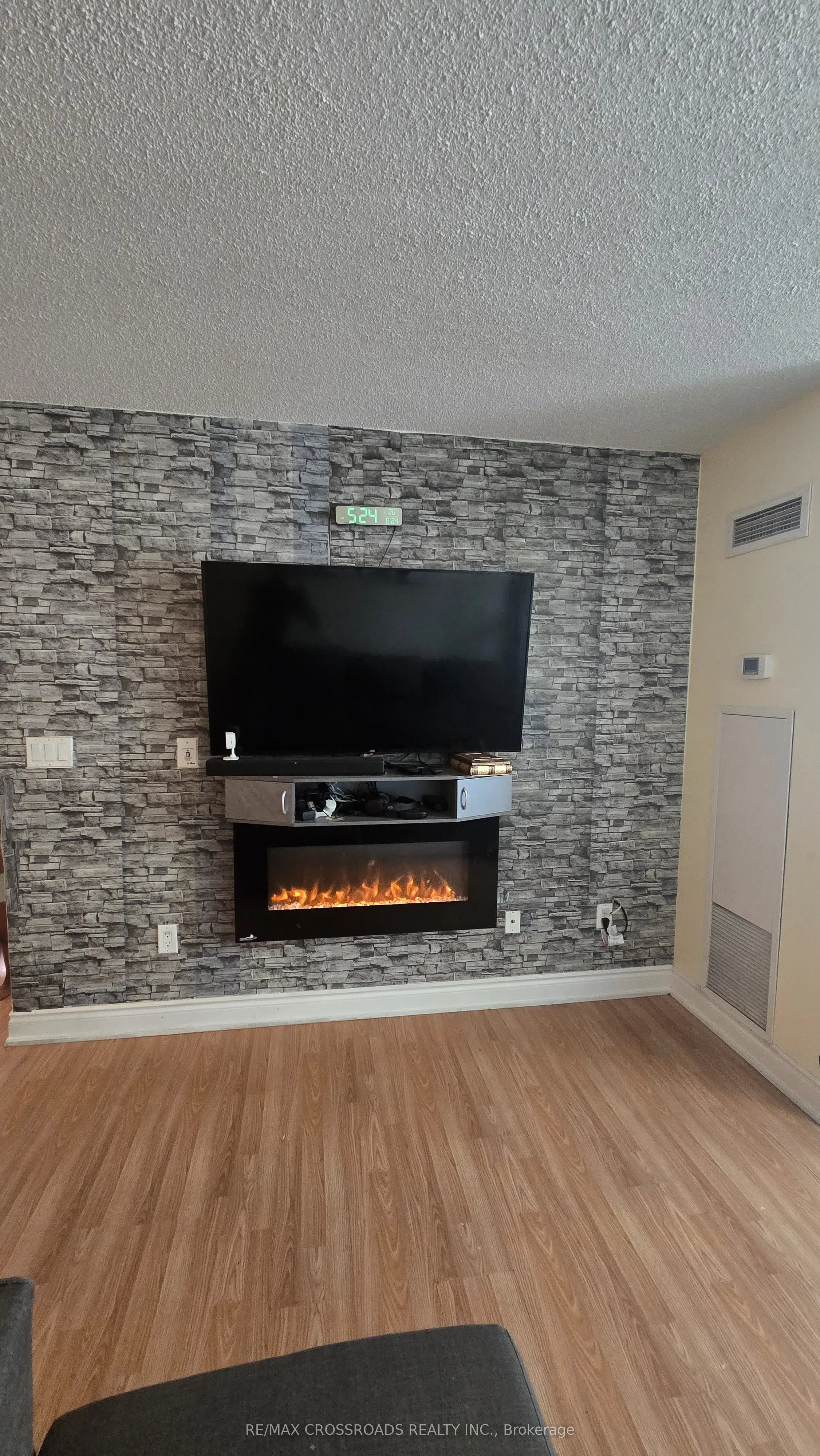 50 Brian Harrison Way, #908