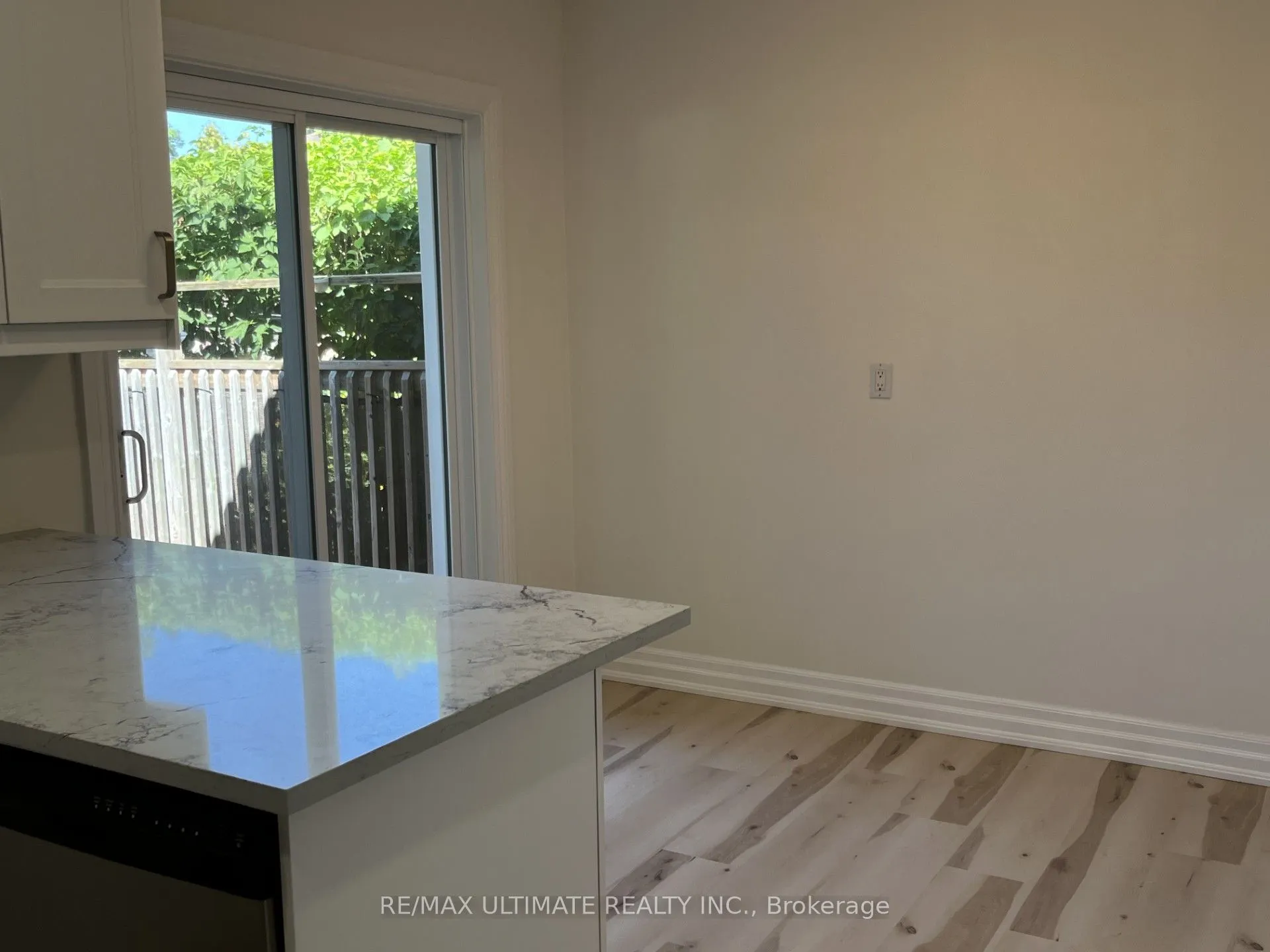23 Munford Crescent