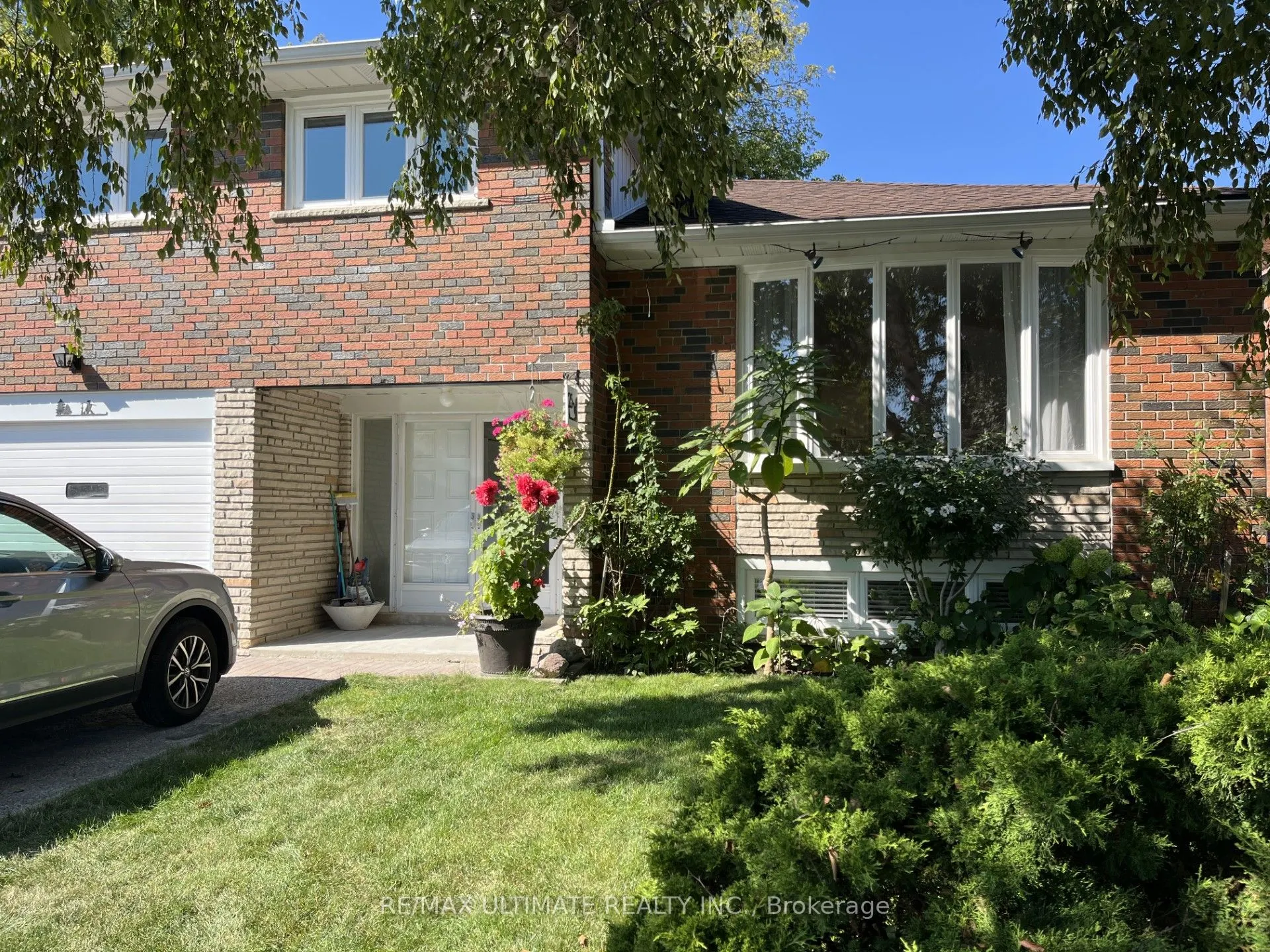 23 Munford Crescent