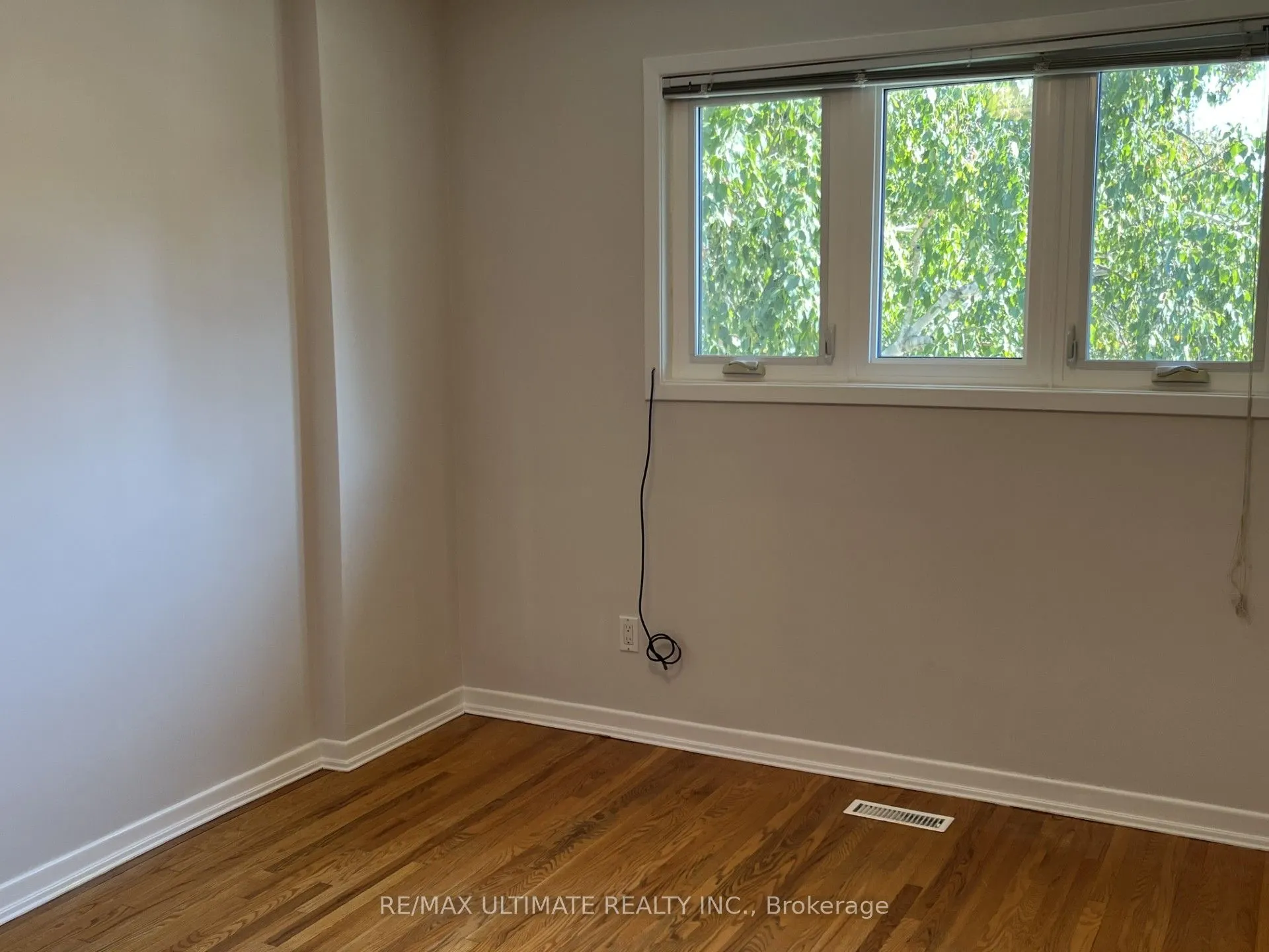 23 Munford Crescent