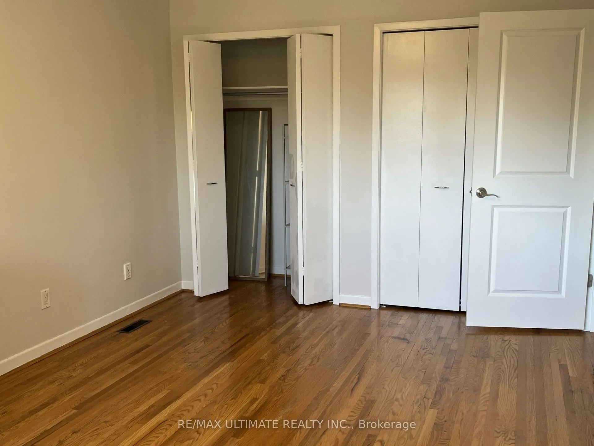 23 Munford Crescent