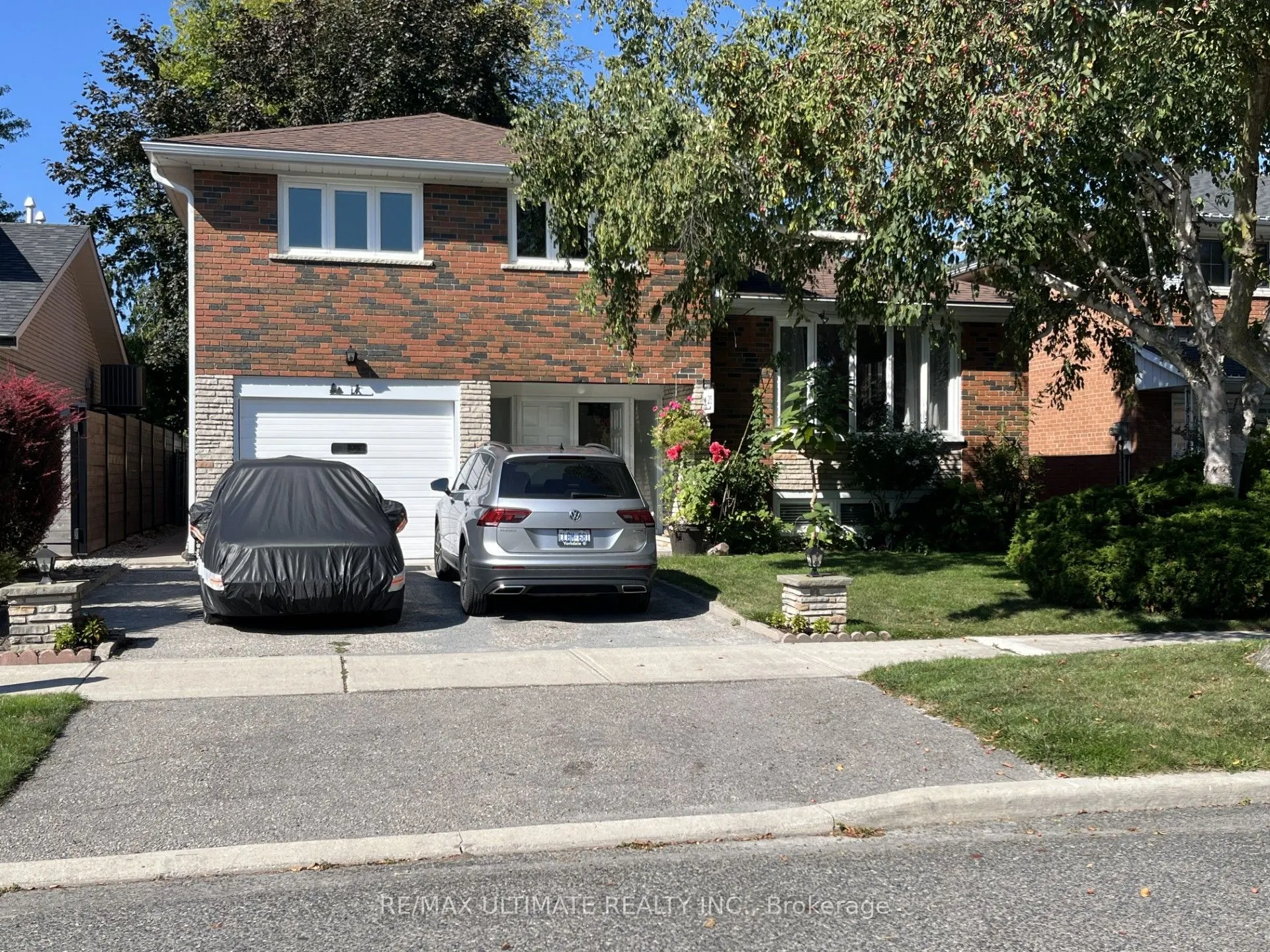 23 Munford Crescent