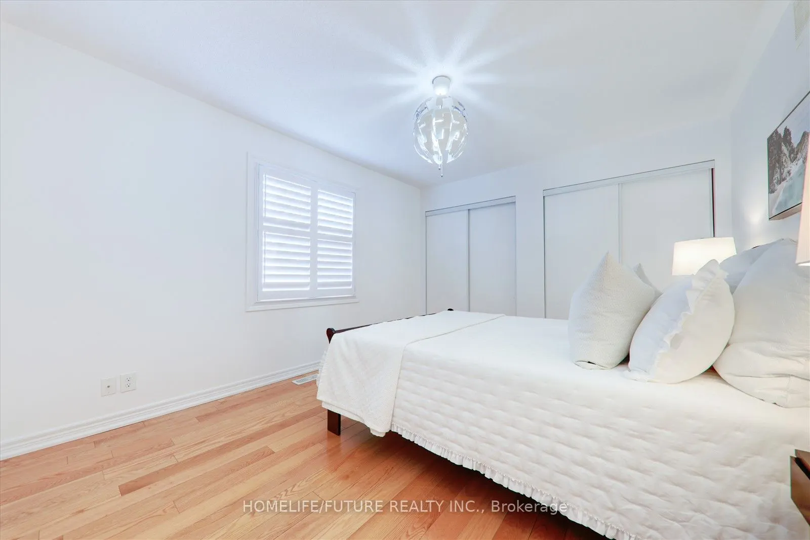 105 Blackwell Crescent