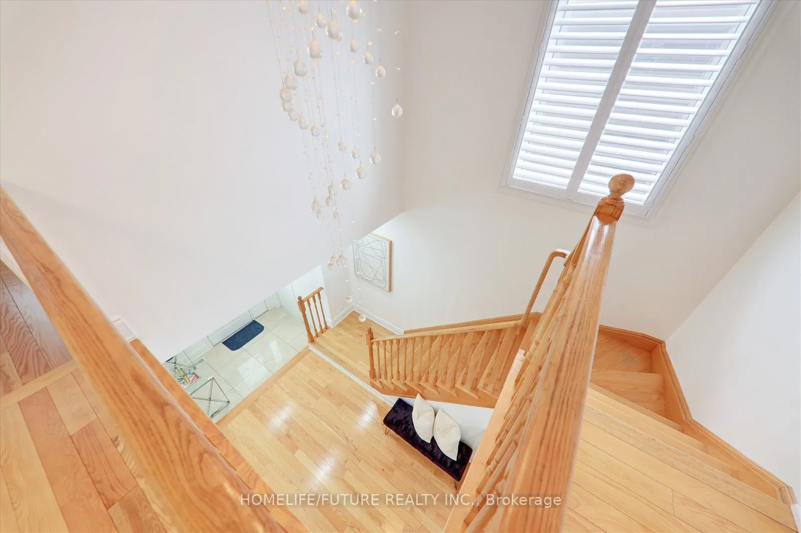 105 Blackwell Crescent