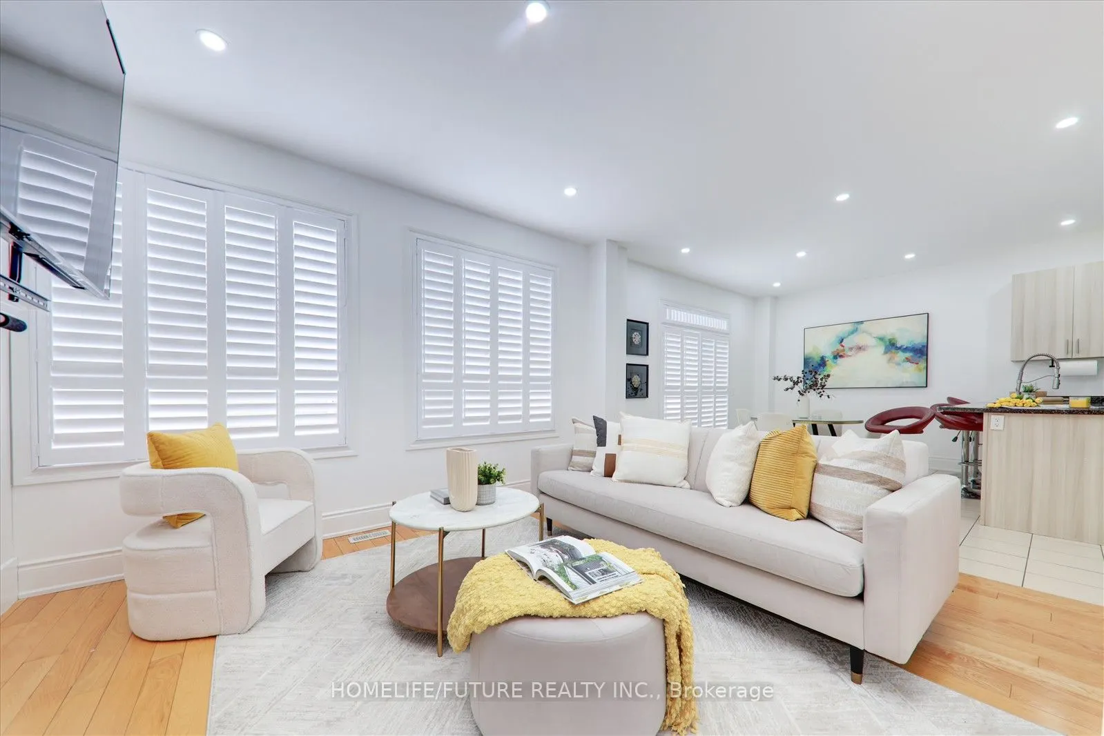 105 Blackwell Crescent