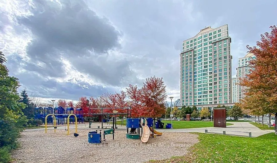 11 Lee Centre Drive, #2510
