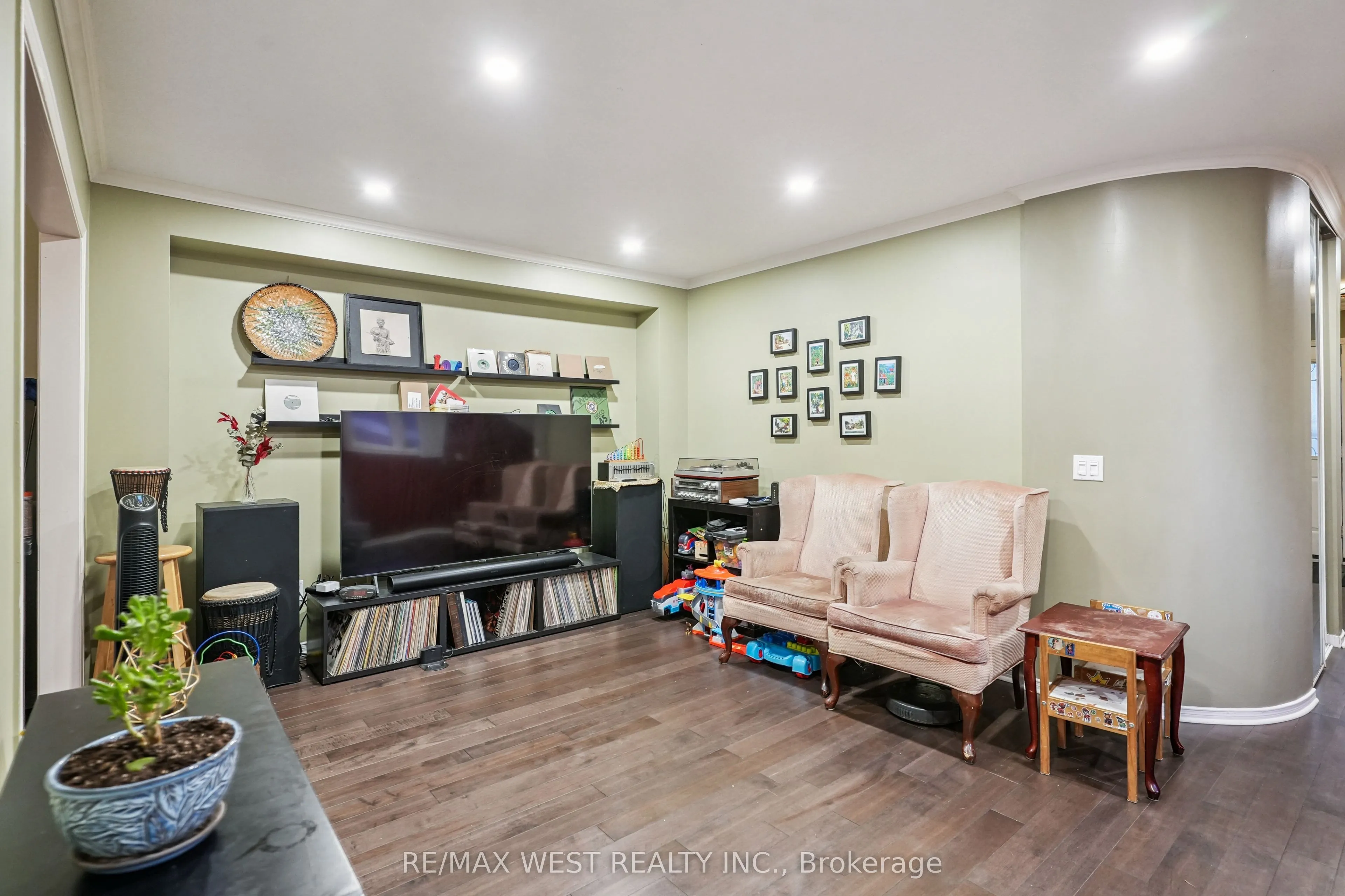 6157 Kingston Road, #23
