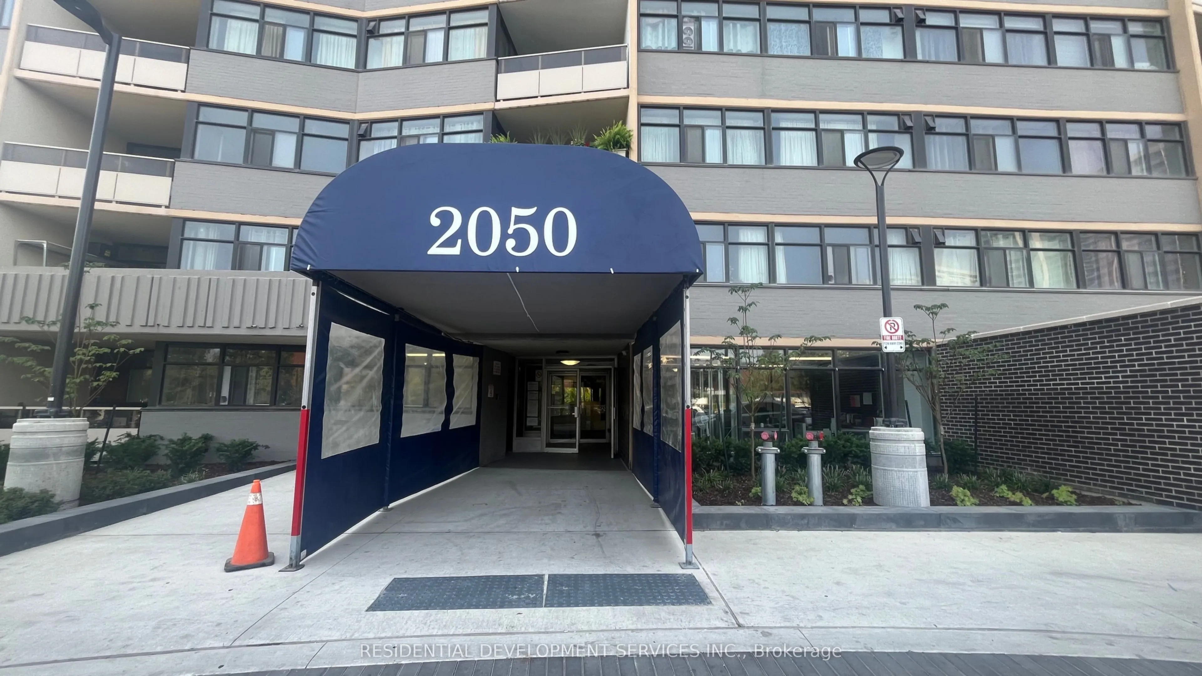 2050 Bridletowne Circle, #201