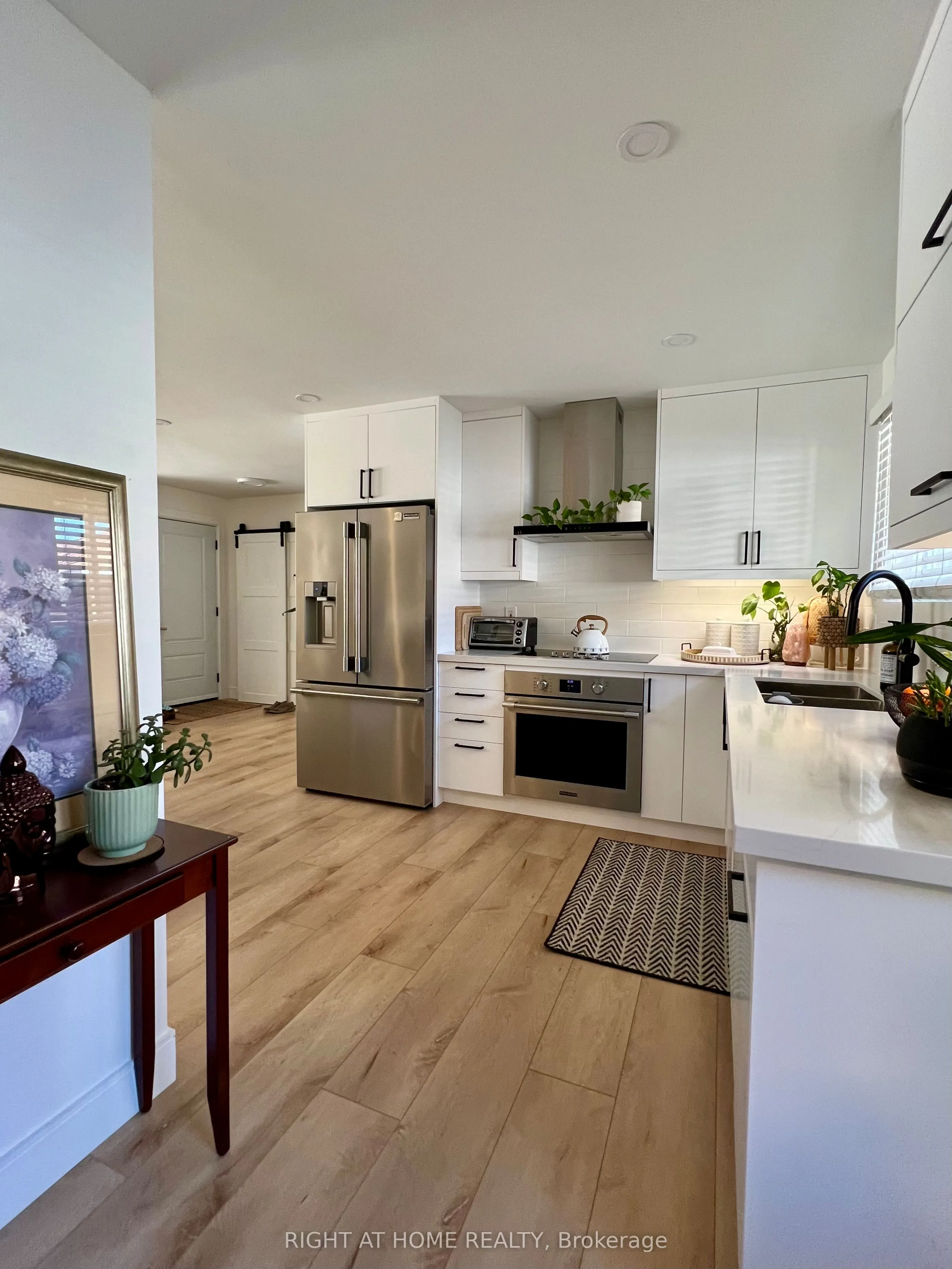 2 Richbourne Court