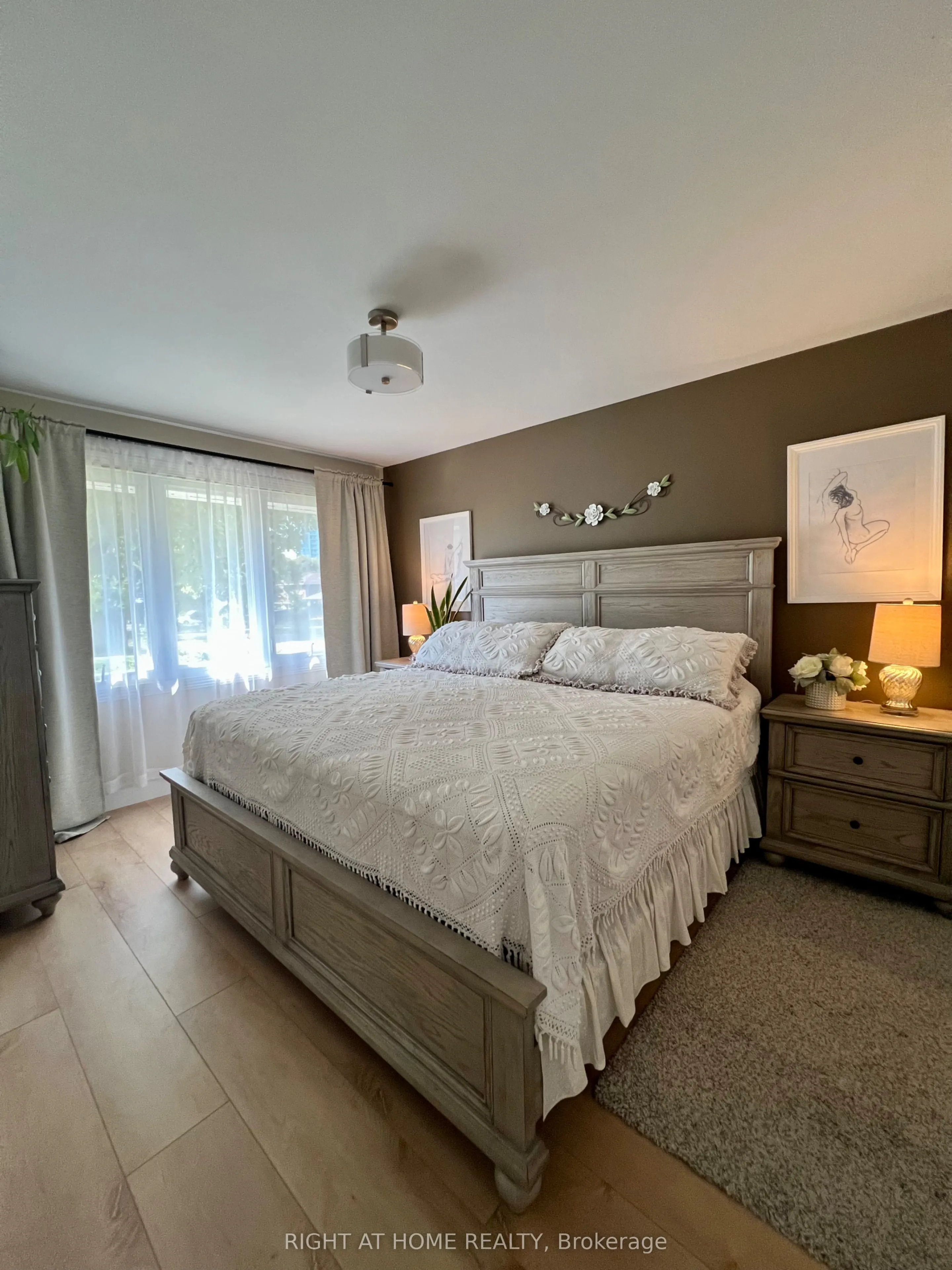 2 Richbourne Court