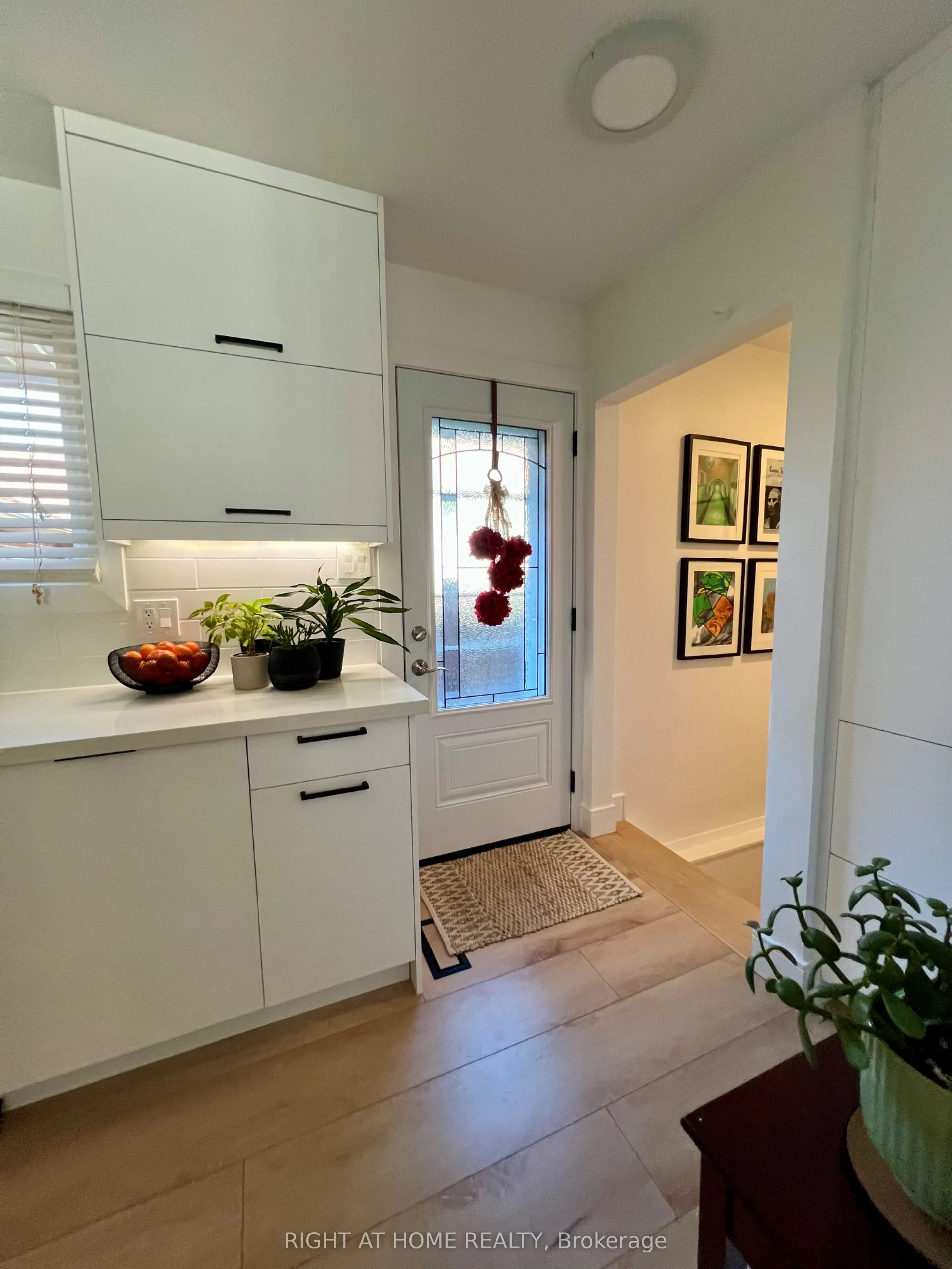 2 Richbourne Court