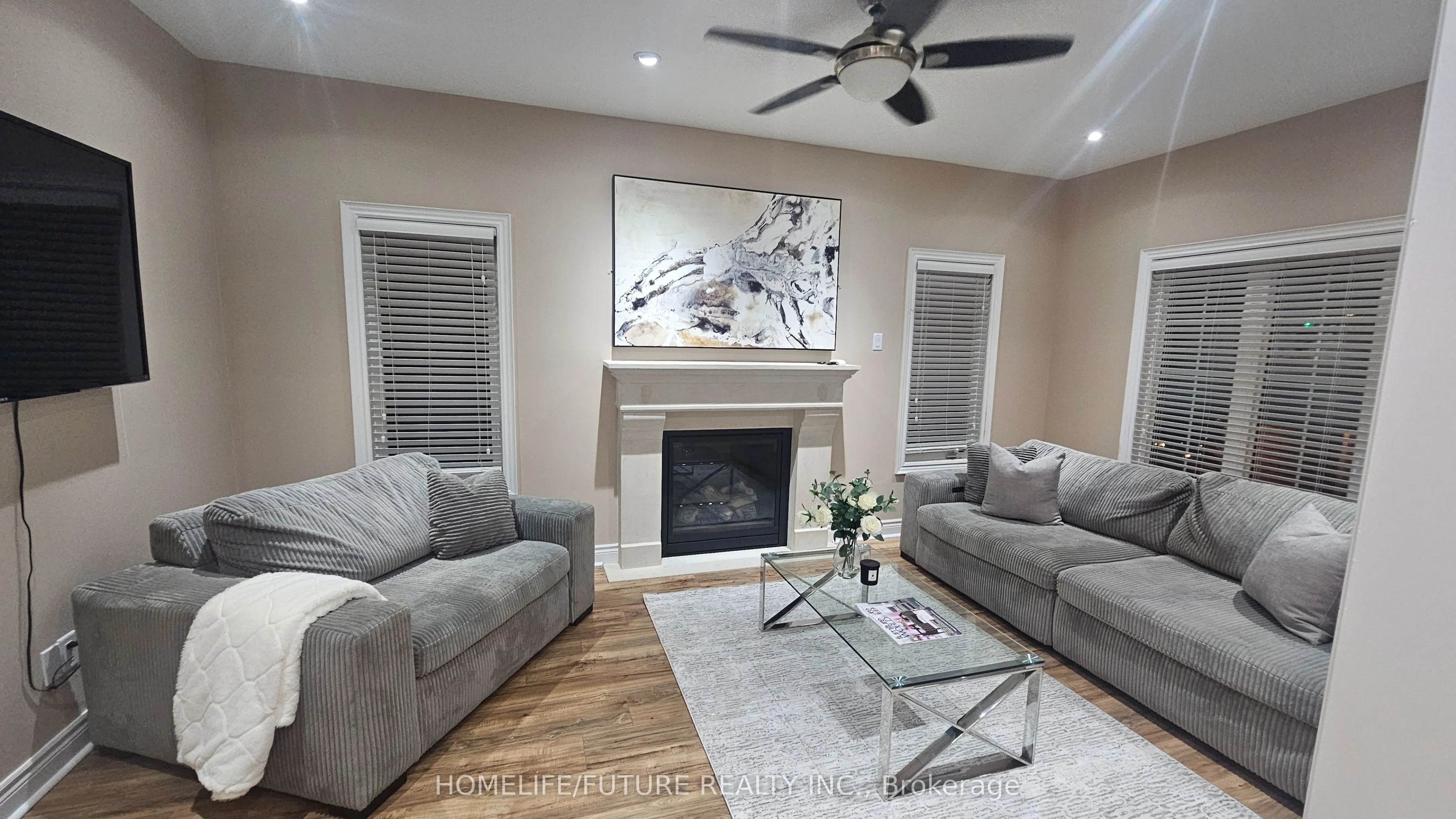 2076 Queensbury Drive