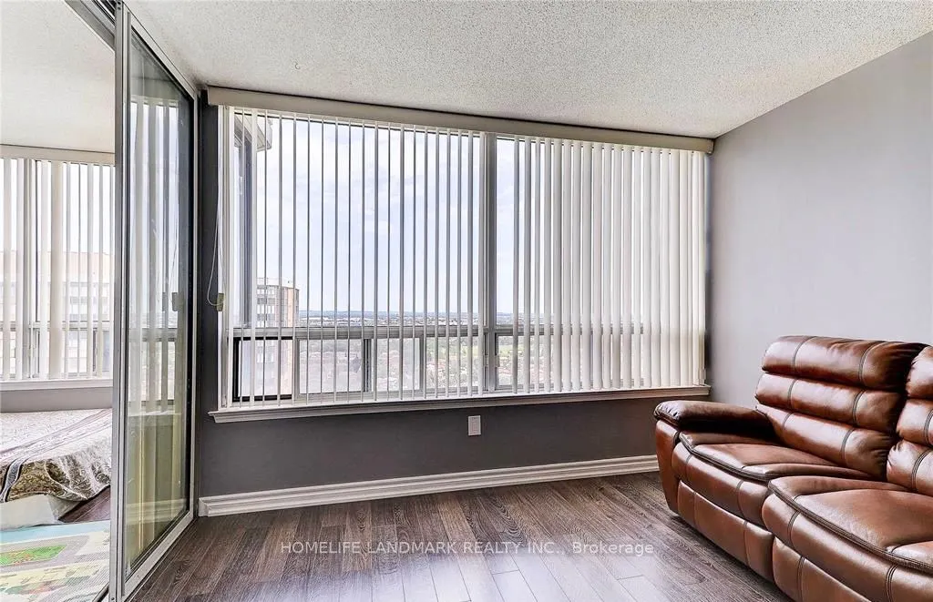 350 Alton Towers Circle, #1906