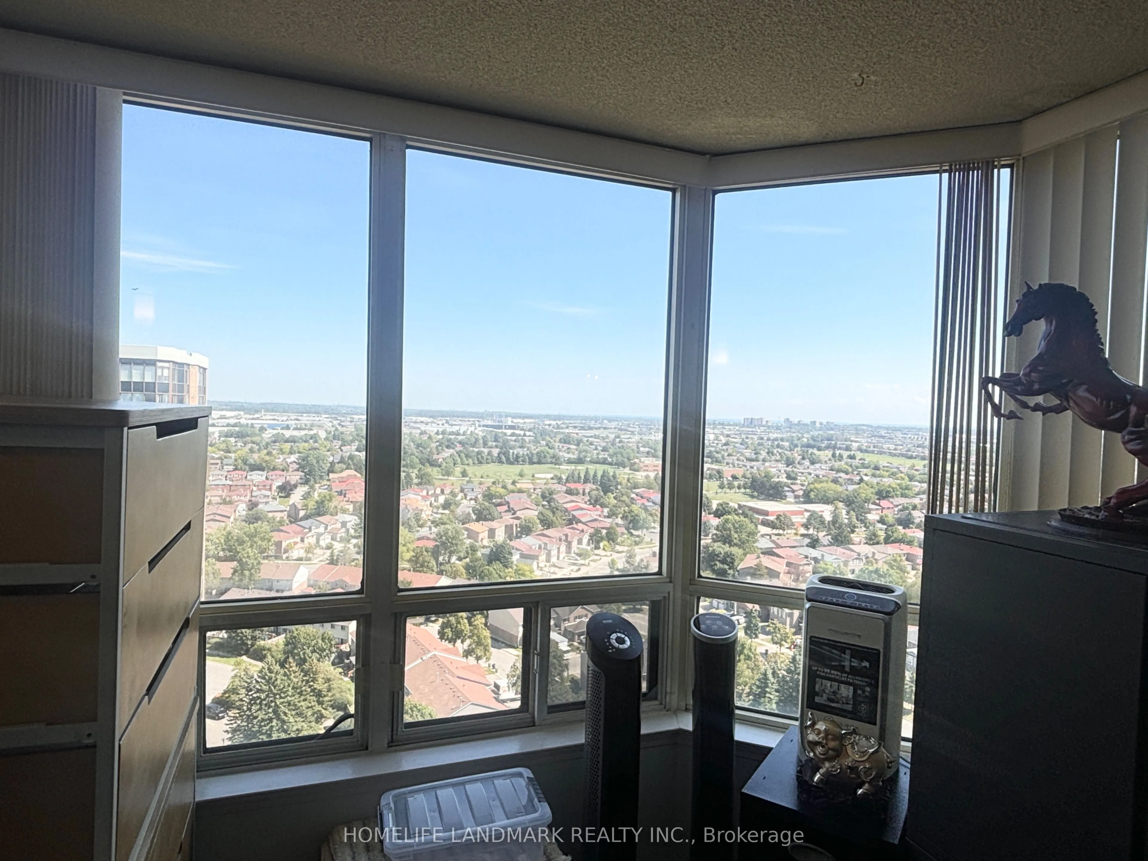 350 Alton Towers Circle, #1906