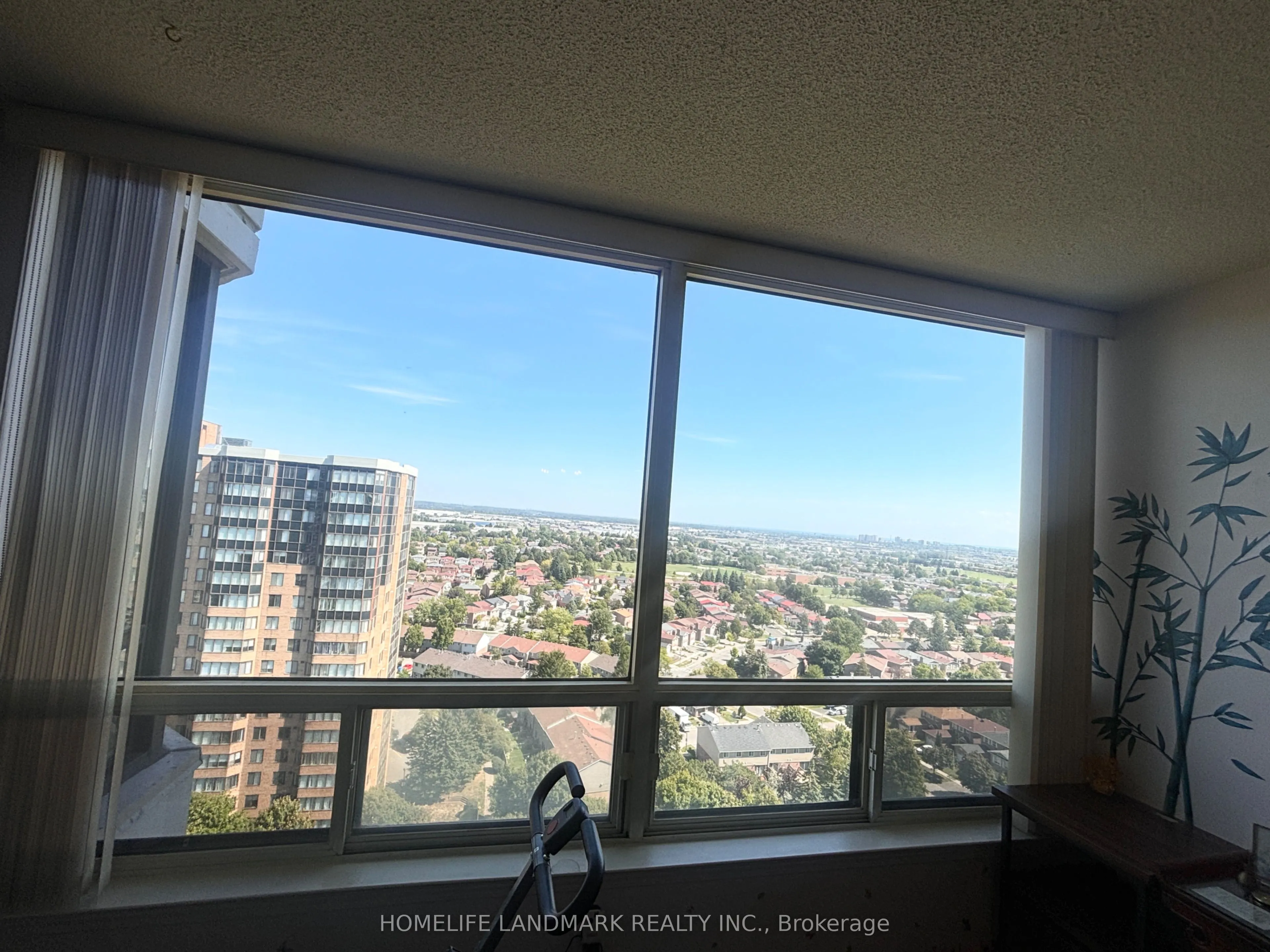 350 Alton Towers Circle, #1906